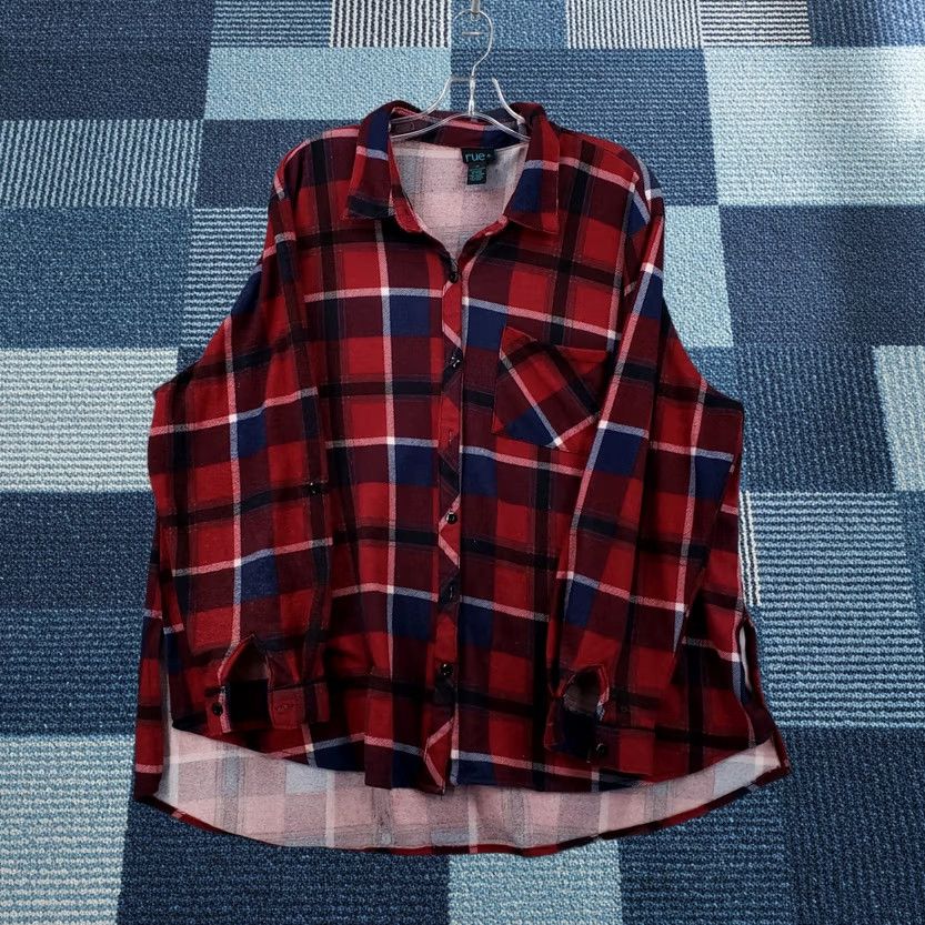Vintage Rue Shirt Womens 2X XXL Red Plaid Button Up Long Sleeve Polyester Collared Size XXL / US 16-18 / IT 52-54 - 1 Thumbnail