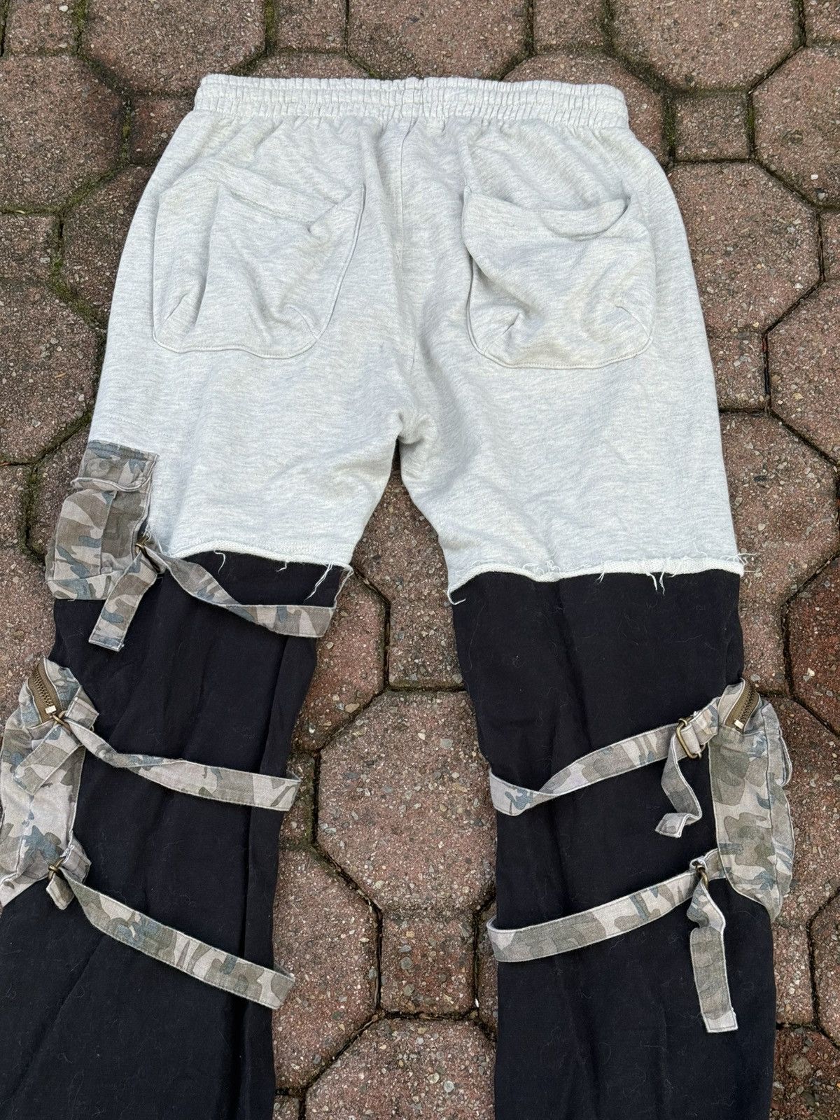 MNML Rebuild sweatpants mens 30X33 MNML Camo Grey Size US 30 / EU 46 - 6 Thumbnail