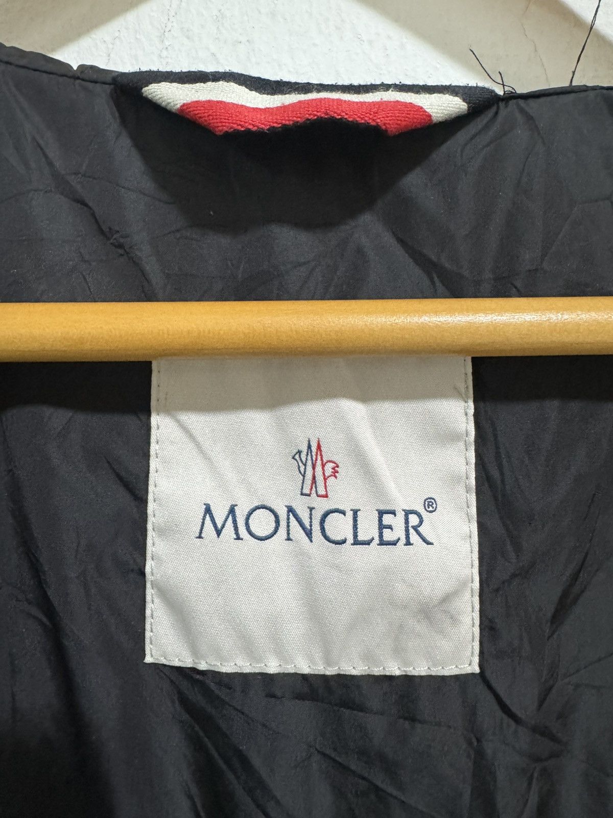 Moncler Moncler Overprint Spellout Light Jacket Size US M / EU 48-50 / 2 - 13 Thumbnail