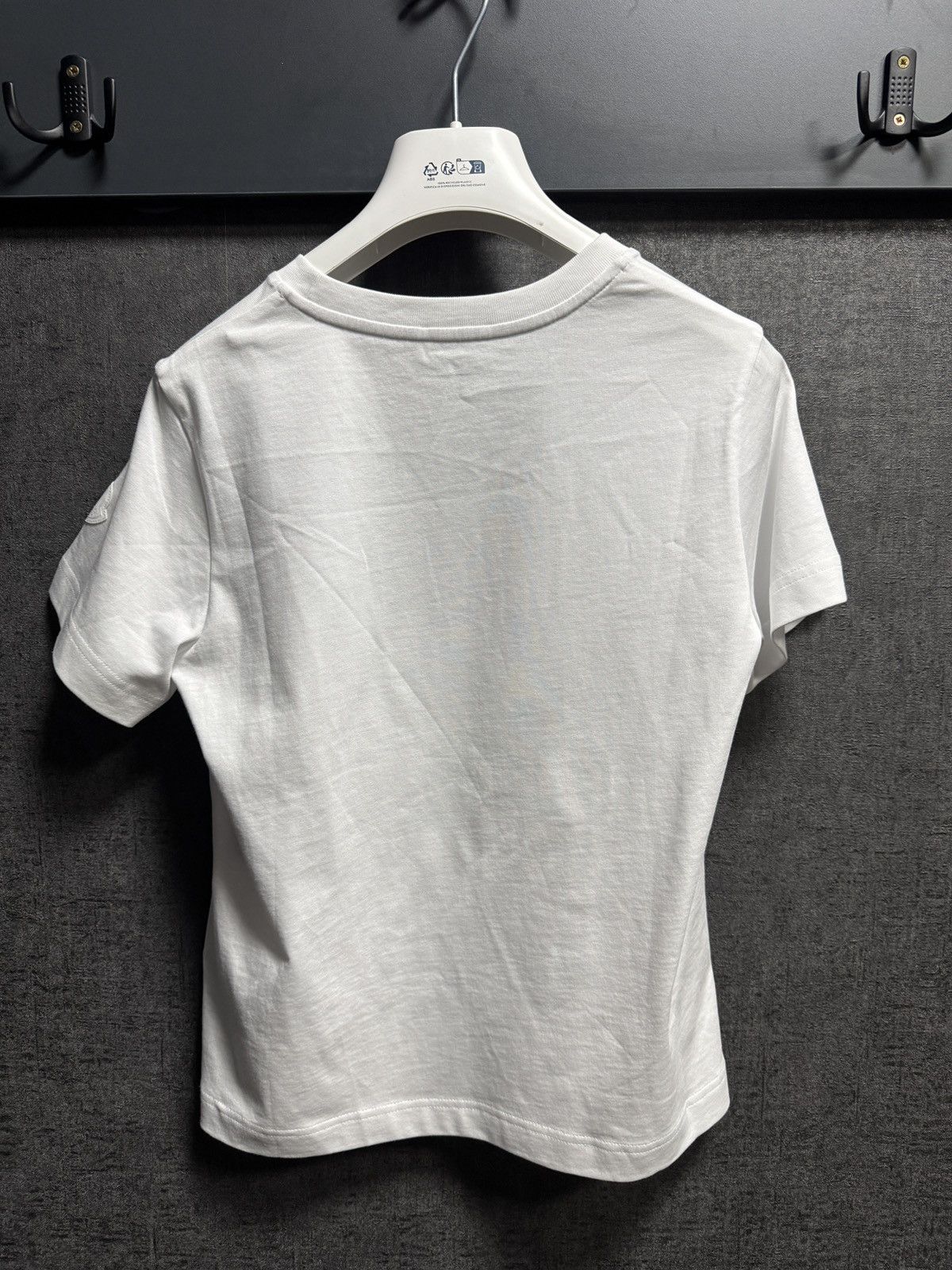 Moncler Moncler SS T-shirt Logo Size S / US 4 / IT 40 - 8 Thumbnail