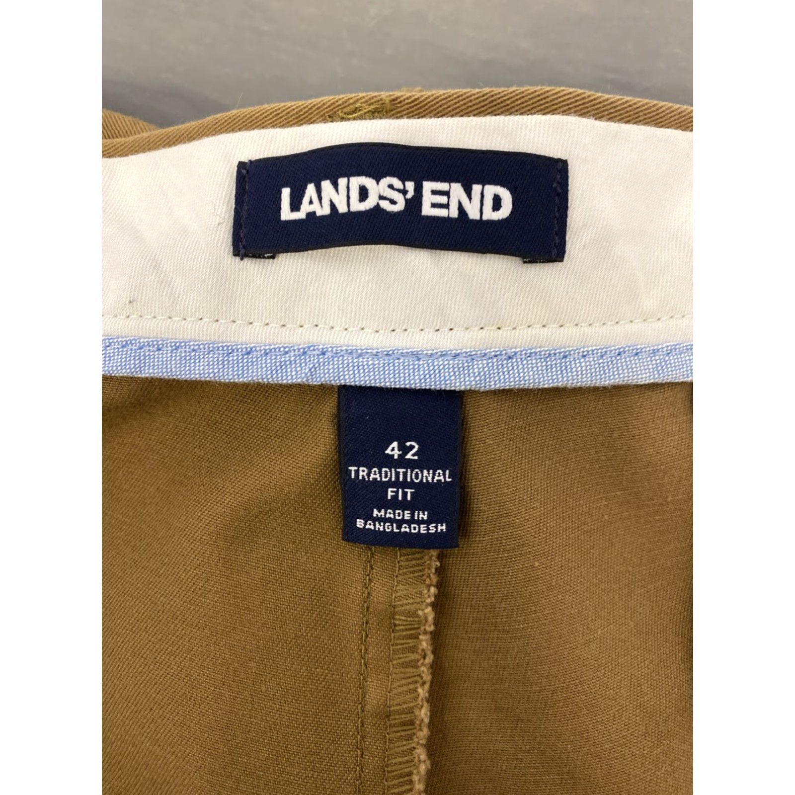 Lands' End Lands' End Chino Pants Mens 42x30 Brown Pleated Regular Inseam 30 Belt Loops Pockets Button Zip Classic American Casual Business Shirt? Size US 42 / EU 58 - 7 Thumbnail