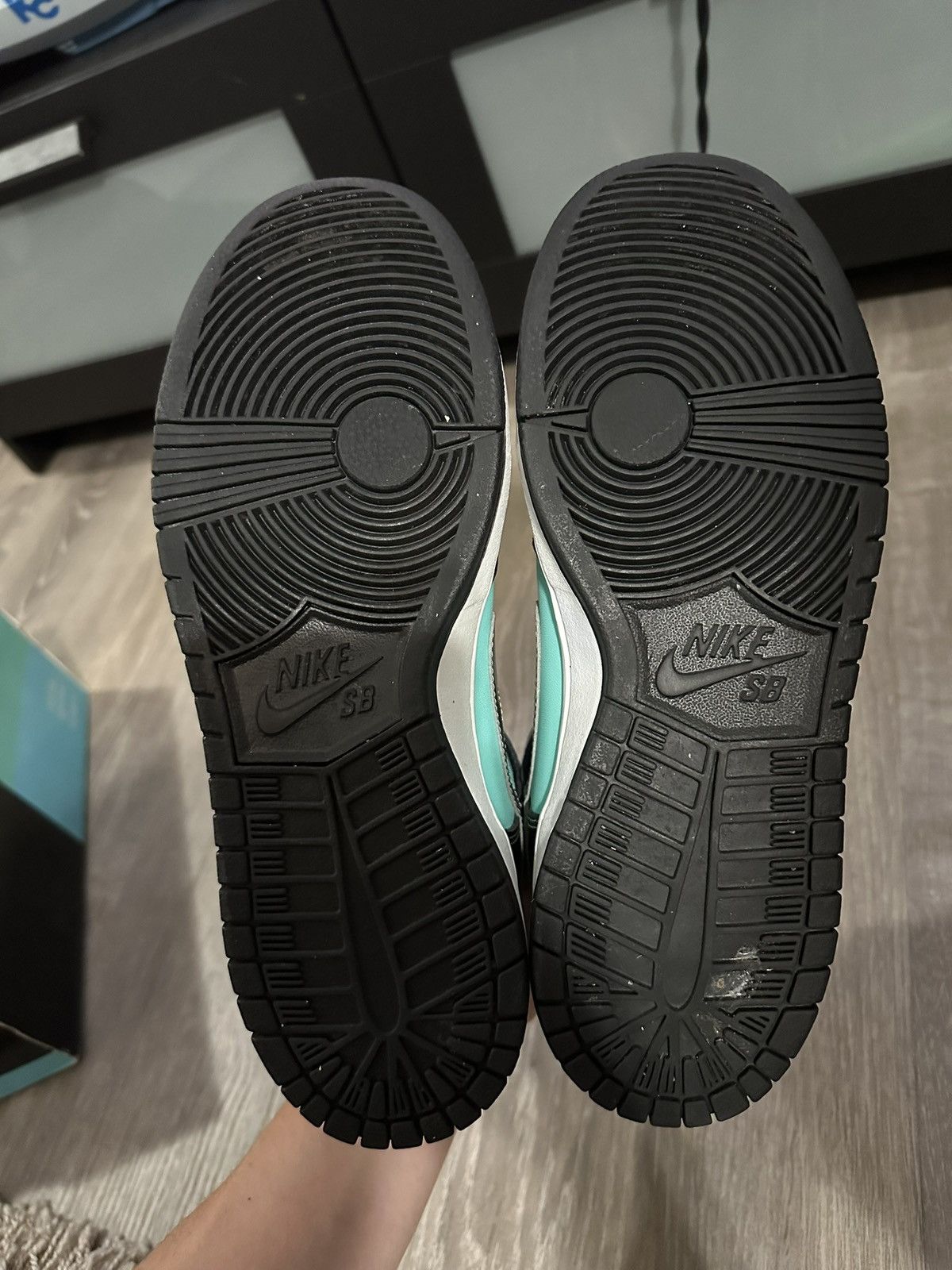 Diamond Supply Co. Nike SB Dunk High Tiffany Diamond Supply Co Size US 9.5 / EU 42-43 - 5 Thumbnail