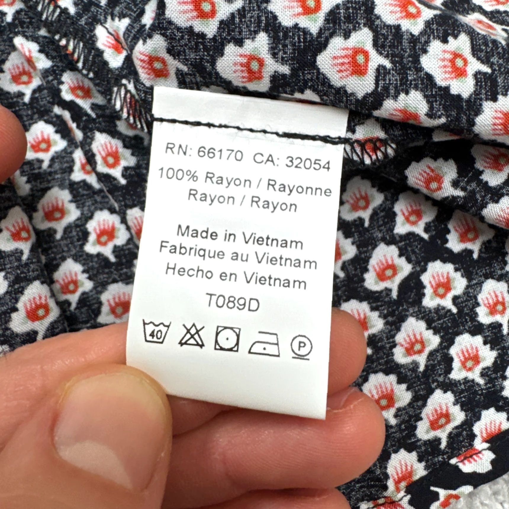 Vintage 11:1 Tylho Floral Ruffle Shirt Dress Womens L Black Red Short Sleeve Knee Length Size L / US 10 / IT 46 - 7 Thumbnail