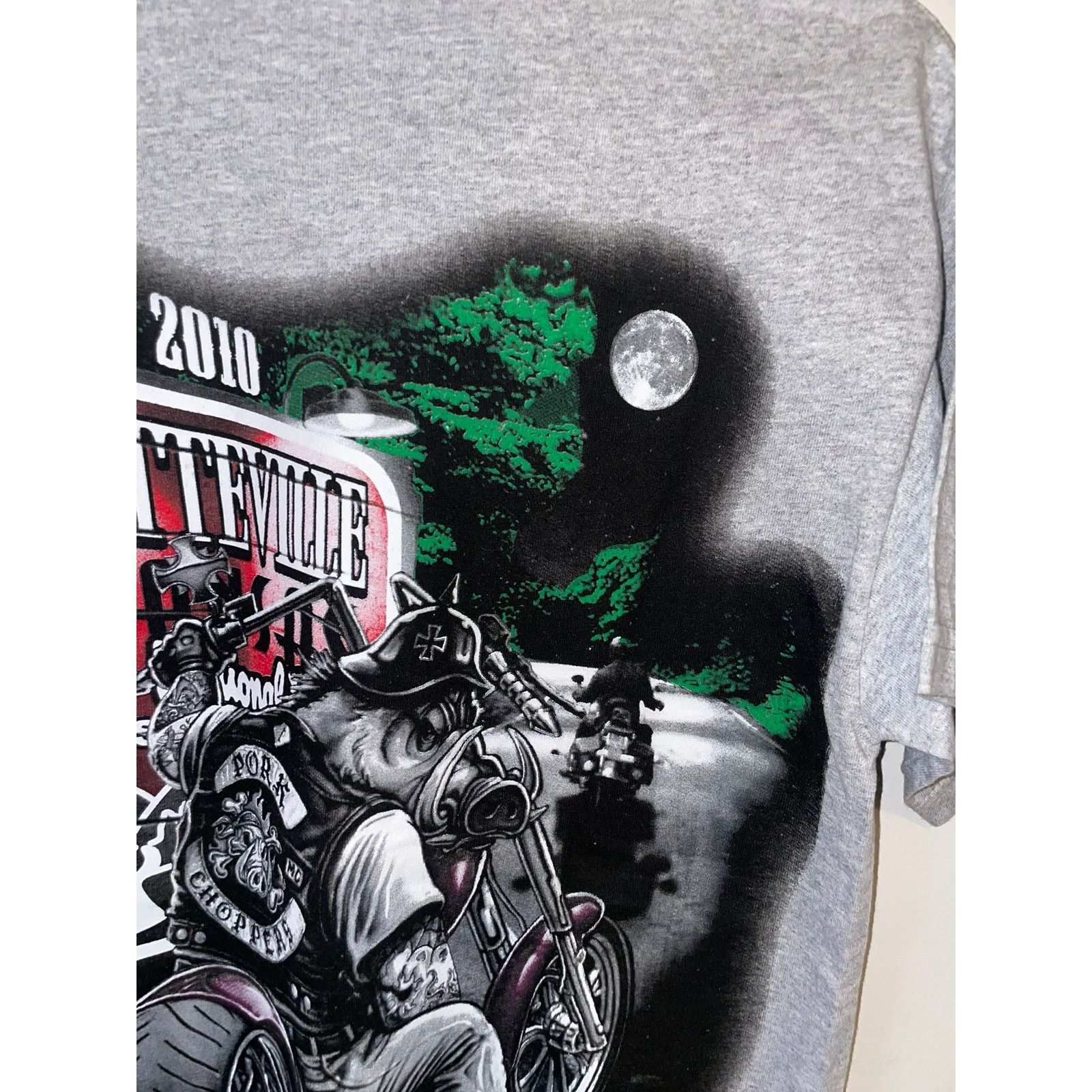 Gildan Fayetteville Biker Shirt Arkansas Ozark Pig Bike Tee 2010 M Size US M / EU 48-50 / 2 - 7 Thumbnail