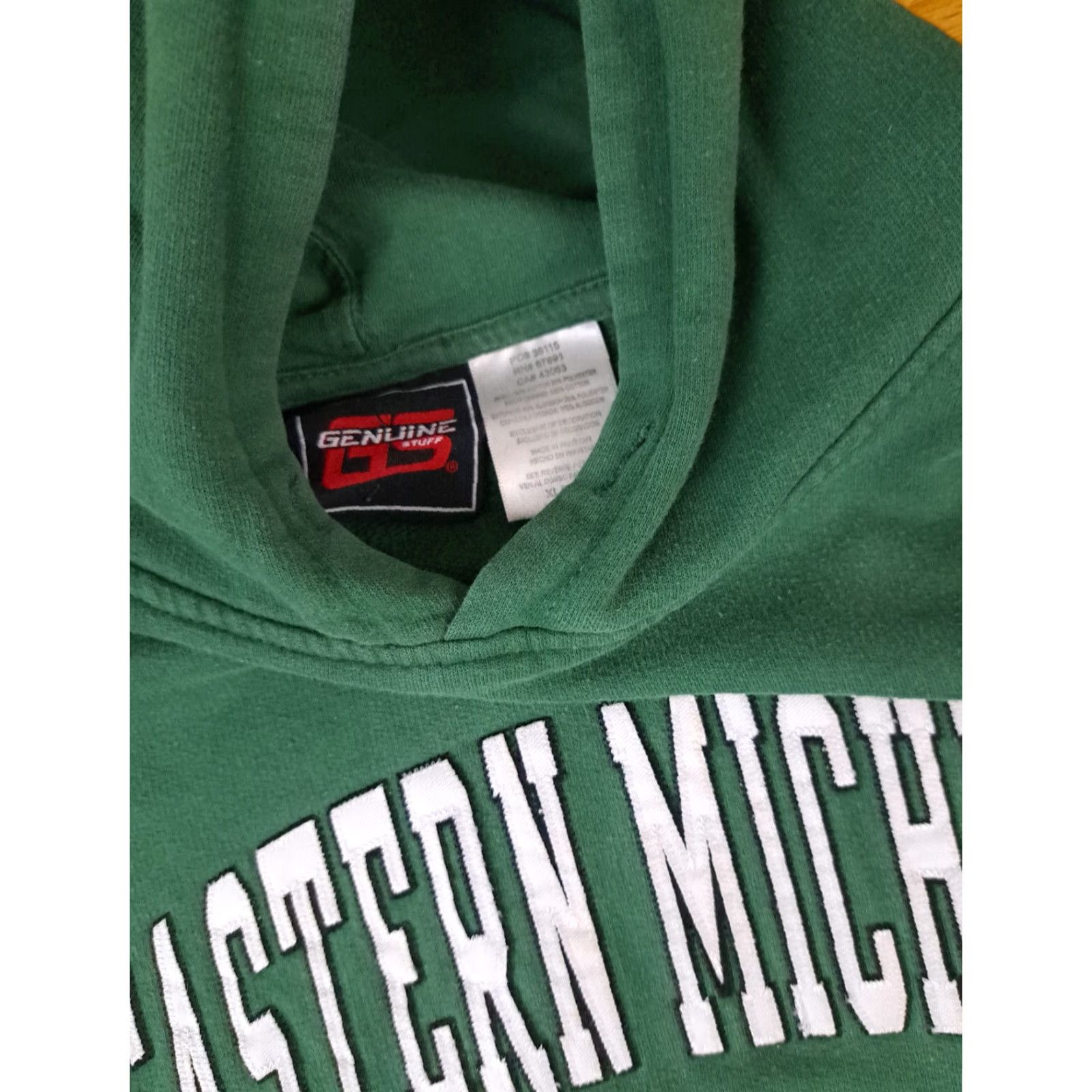 X-LARGE VINTAGE Eastern Michigan Eagles Sweatshirt Hooded Embroidered X-Large Green Unisex Adults 90s Basketball Size US XL / EU 56 / 4 - 3 Thumbnail