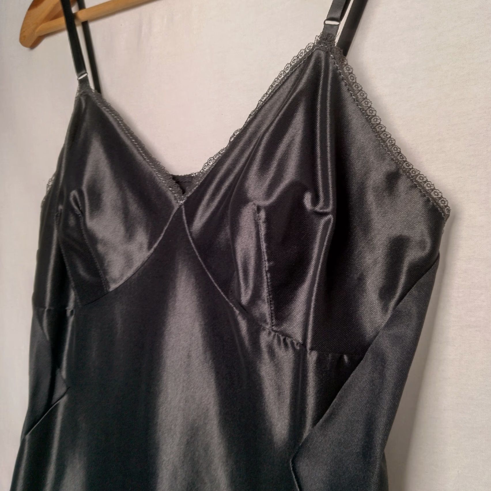 Vintage VINTAGE Lorraine Women's Slip Gown Size 34 Black Nylon Midi Stretch Panels Intimates Size ONE SIZE - 5 Thumbnail