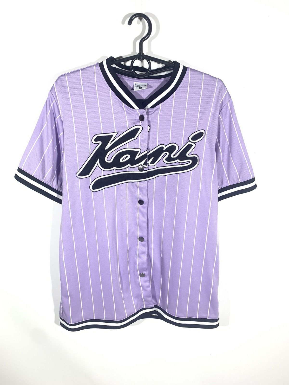 Karl Kani × Vintage Karl Kani T shirt streetwear y2k on buttons size M Size US M / EU 48-50 / 2 - 1 Thumbnail