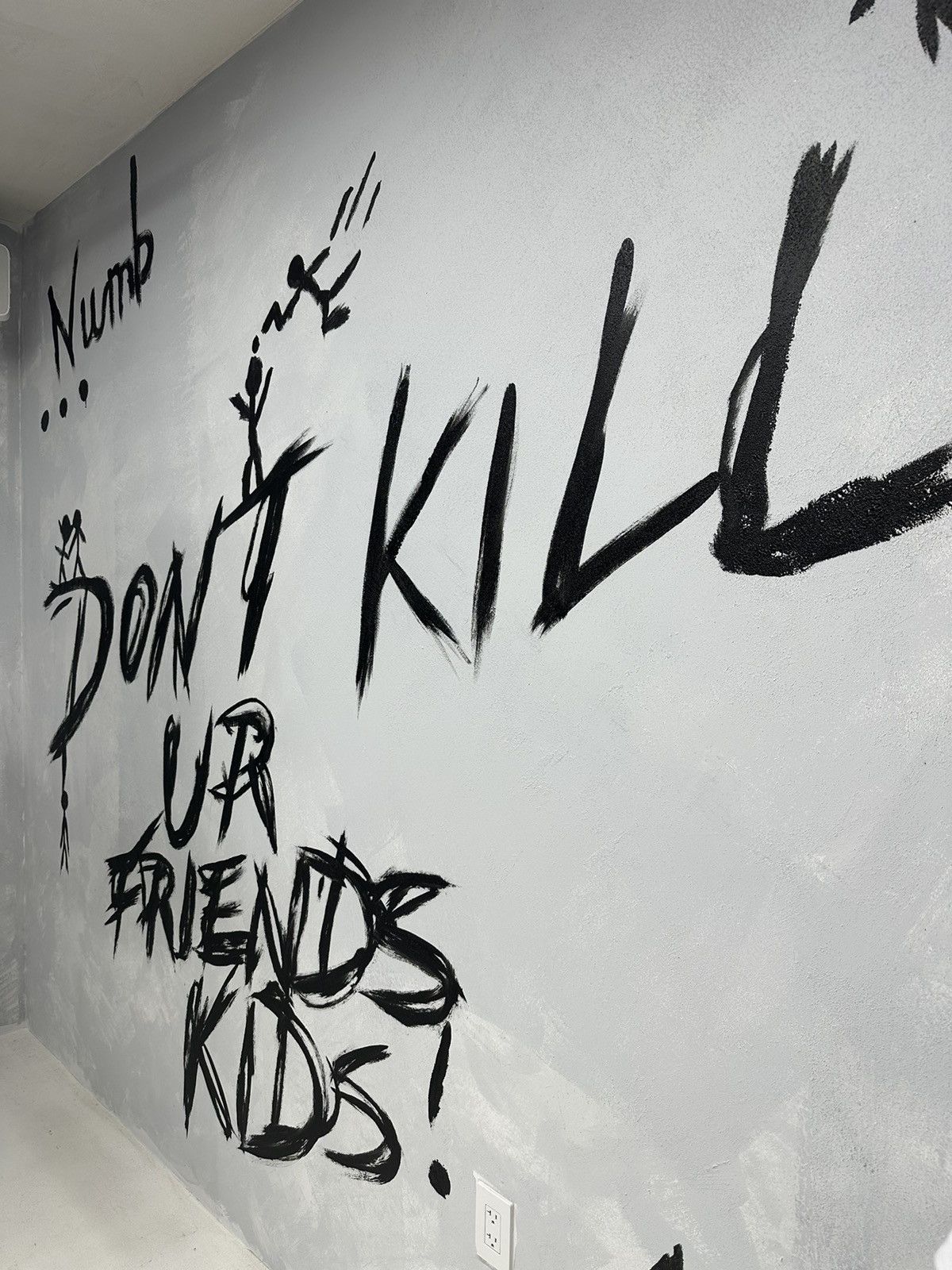 Revenge X REVENGE LA EXCLUSIVE DON'T KILL YOUR FRIENDS KIDS TEE Size US S / EU 44-46 / 1 - 8 Thumbnail