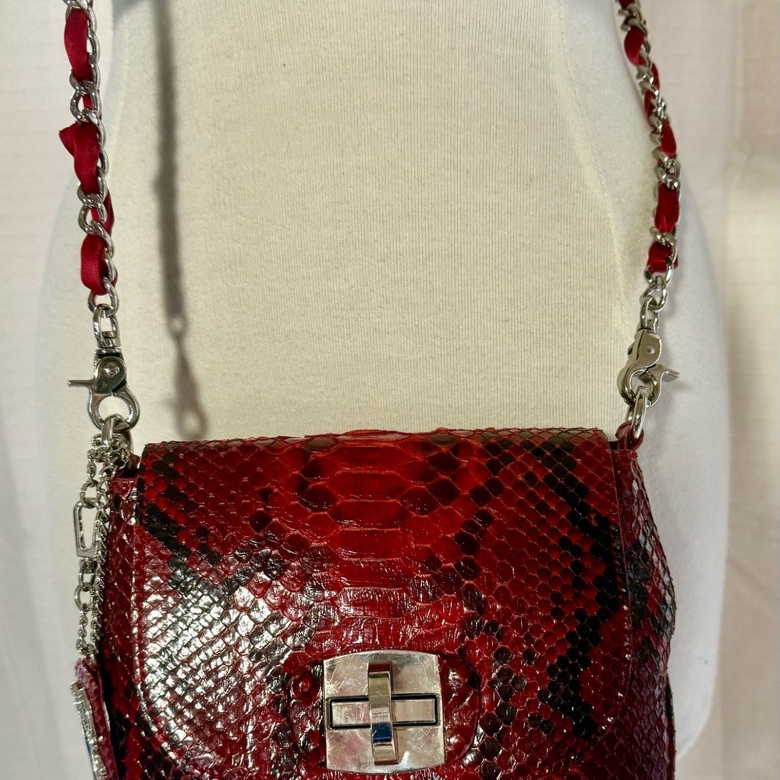 & Other Stories Ghilbi Red Snakeskin Crossbody Bag w?removable strap and tag Size ONE SIZE - 3 Thumbnail