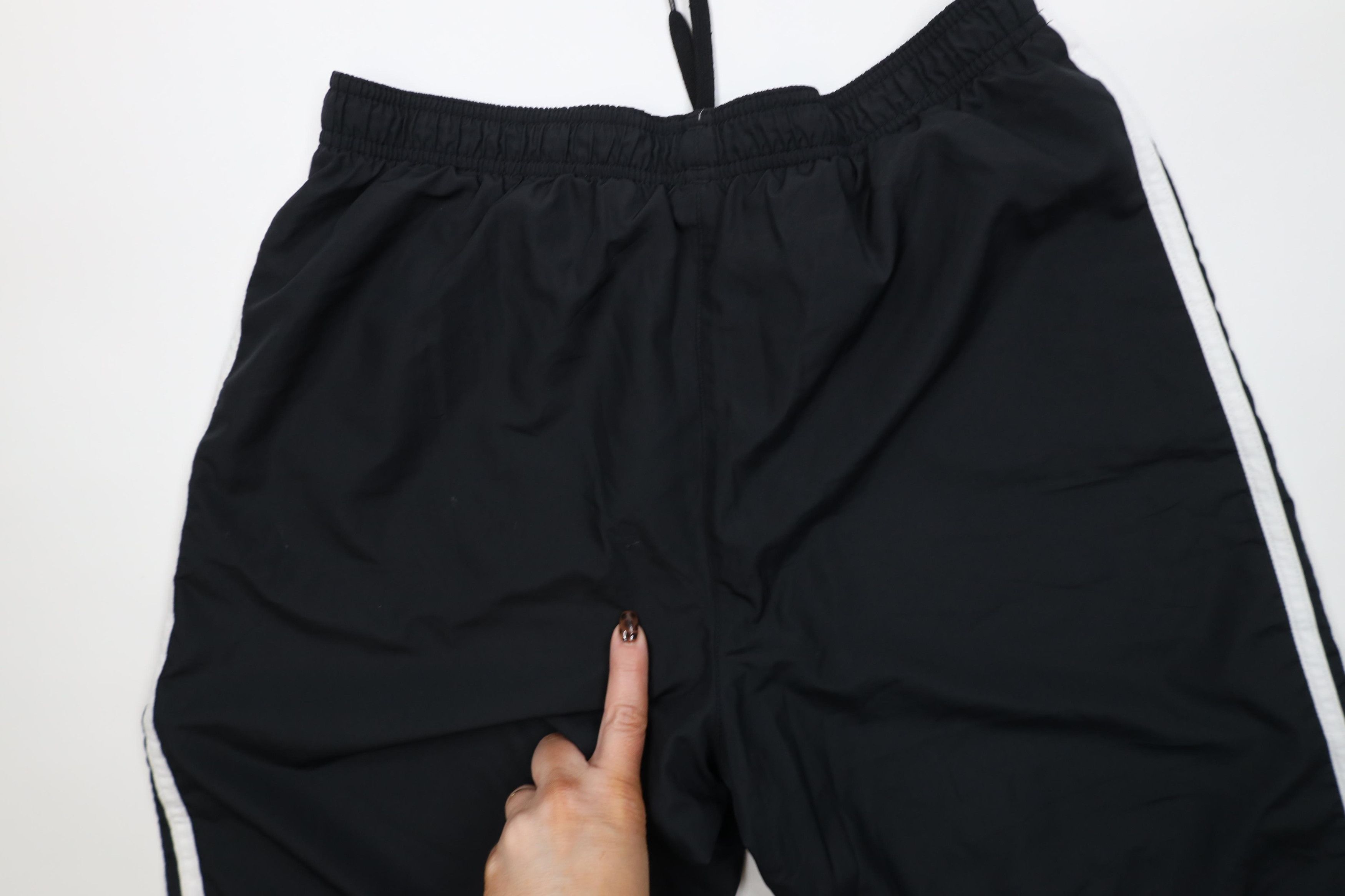 Adidas Vintage Y2K Adidas Spell Lined Wide Leg Windbreaker Pants Size 30" / US 8 / IT 44 - 16 Thumbnail