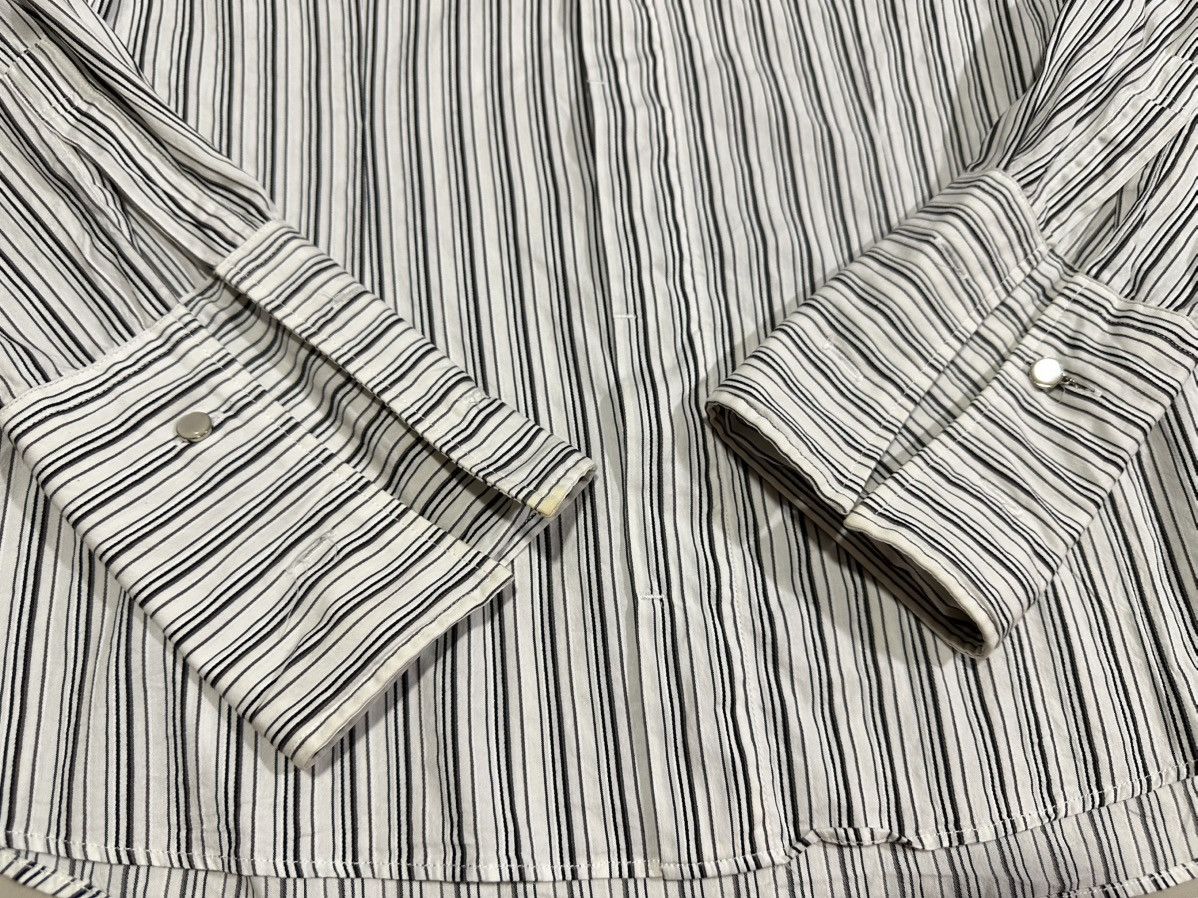 If Six Was Nine × Japanese Brand × Tornado Mart 🔥Y2K Archived Tornado Mart Striped Shirt Hidden Button Size US L / EU 52-54 / 3 - 9 Thumbnail