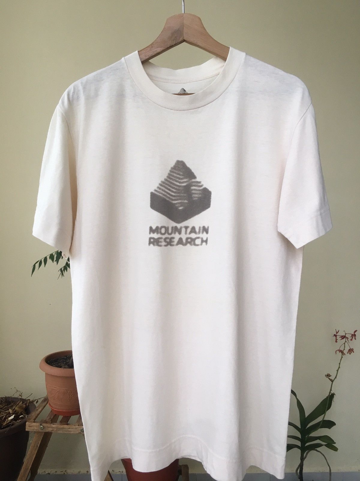 Mountain Research SS 07 Dazed Icon Mountain Research Size US S / EU 44-46 / 1 - 1 Thumbnail