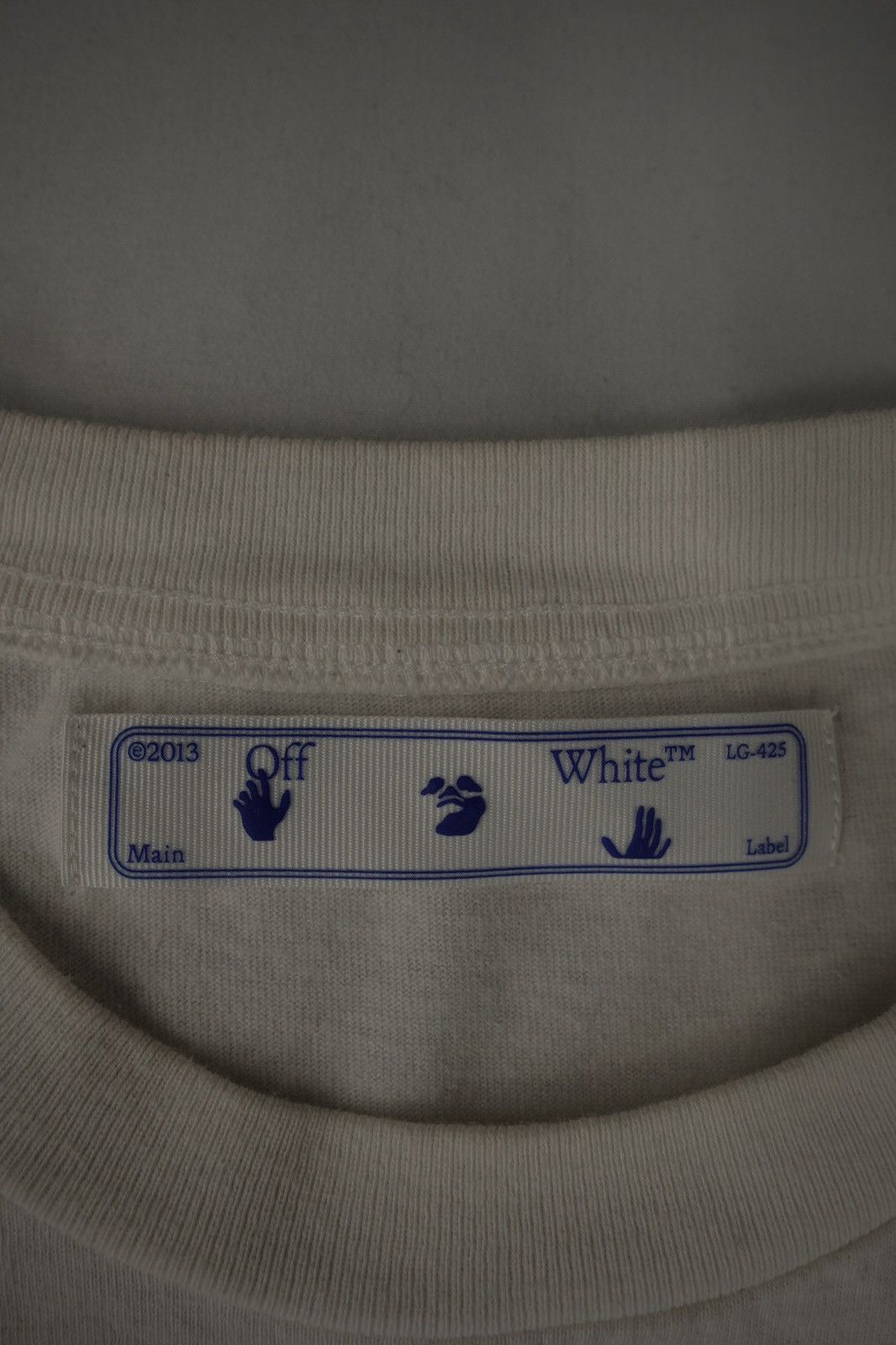 Off-White Off White Blurred Caravaggio T-shirt 'white' Size US S / EU 44-46 / 1 - 5 Thumbnail