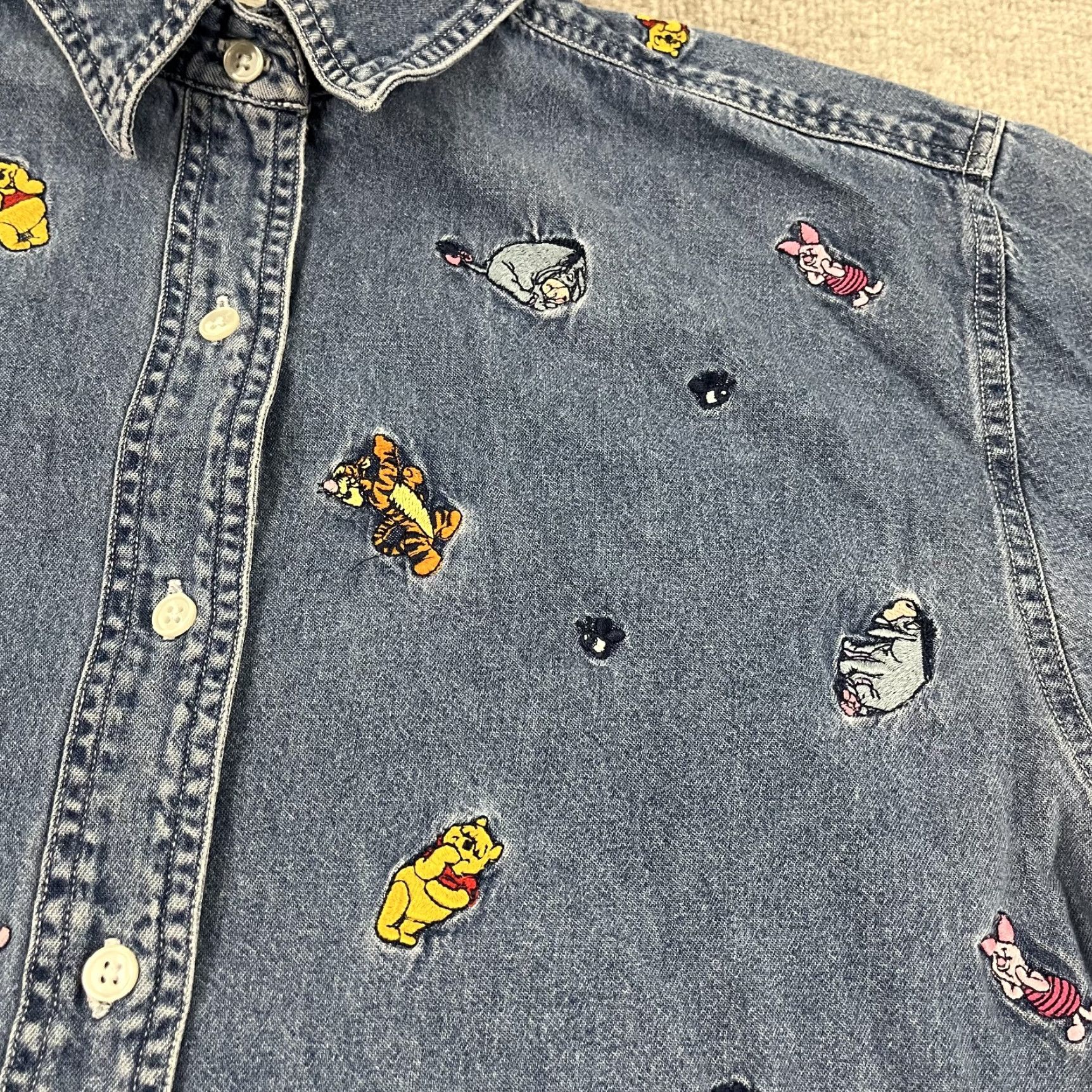 Disney VINTAGE Winnie The Pooh Shirt Womens Large Blue Denim Embroidered Tigger Eeyore Piglet Disney Size L / US 10 / IT 46 - 2 Thumbnail