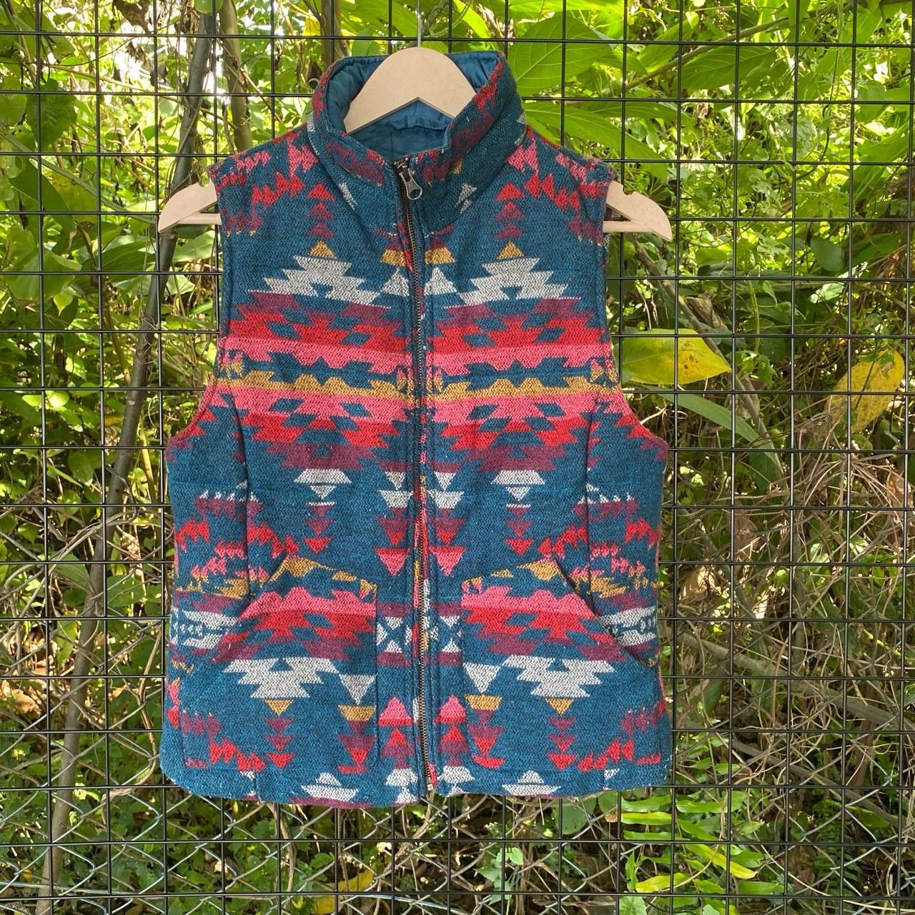 American Eagle Outfitters × Aztech Mountain Vintage Navajo Puffer Vest Size US XS / EU 42 / 0 - 1 Thumbnail