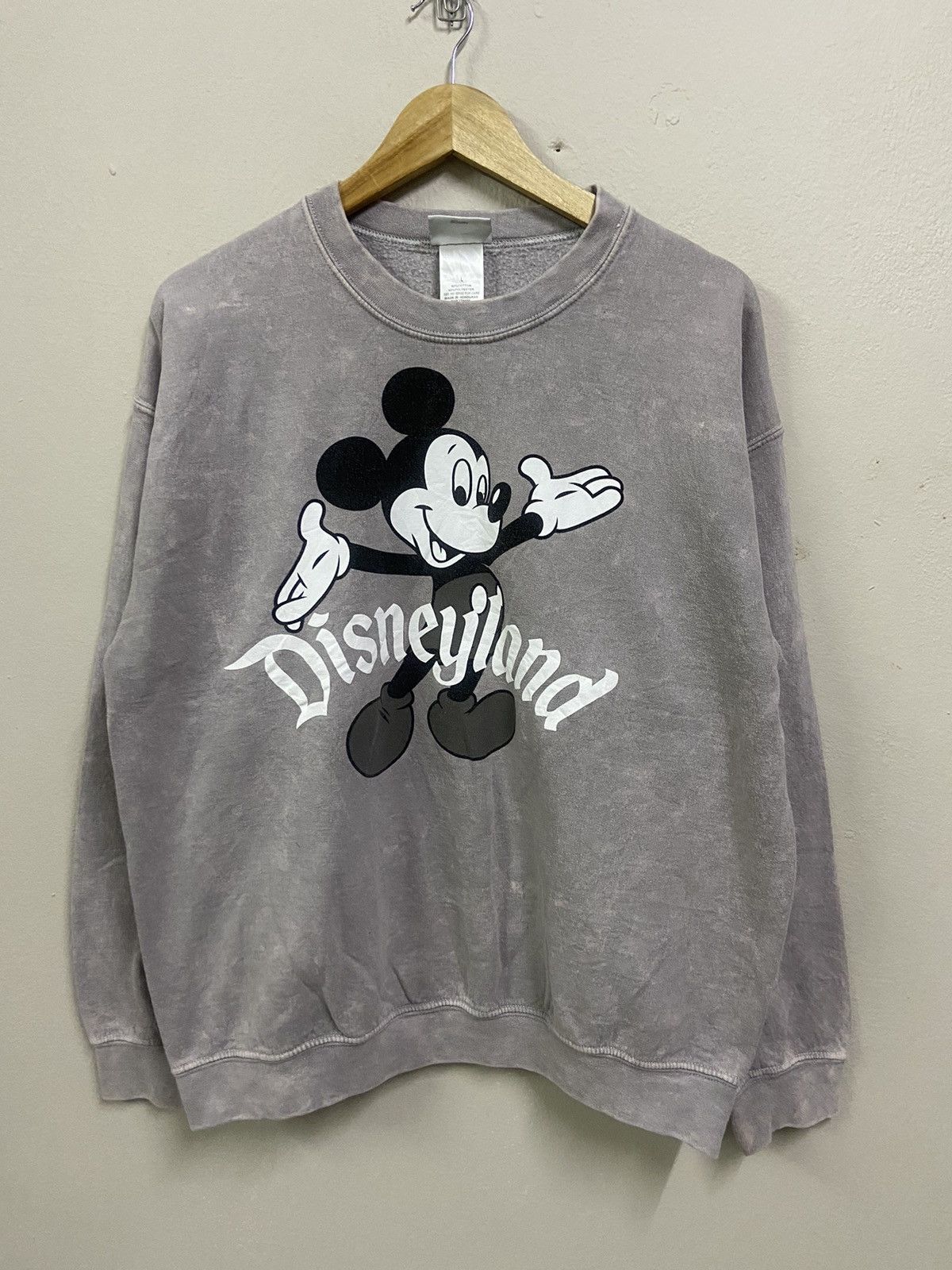 Disney × Vintage Vintage Y2K Mickey Mouse Disneyland crewneck Size US XL / EU 56 / 4 - 1 Thumbnail