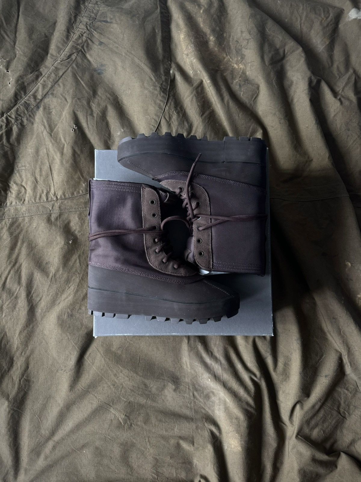 Adidas × Yeezy Yeezy 950 2015 Adidas Size US 9.5 / EU 42-43 - 2 Thumbnail