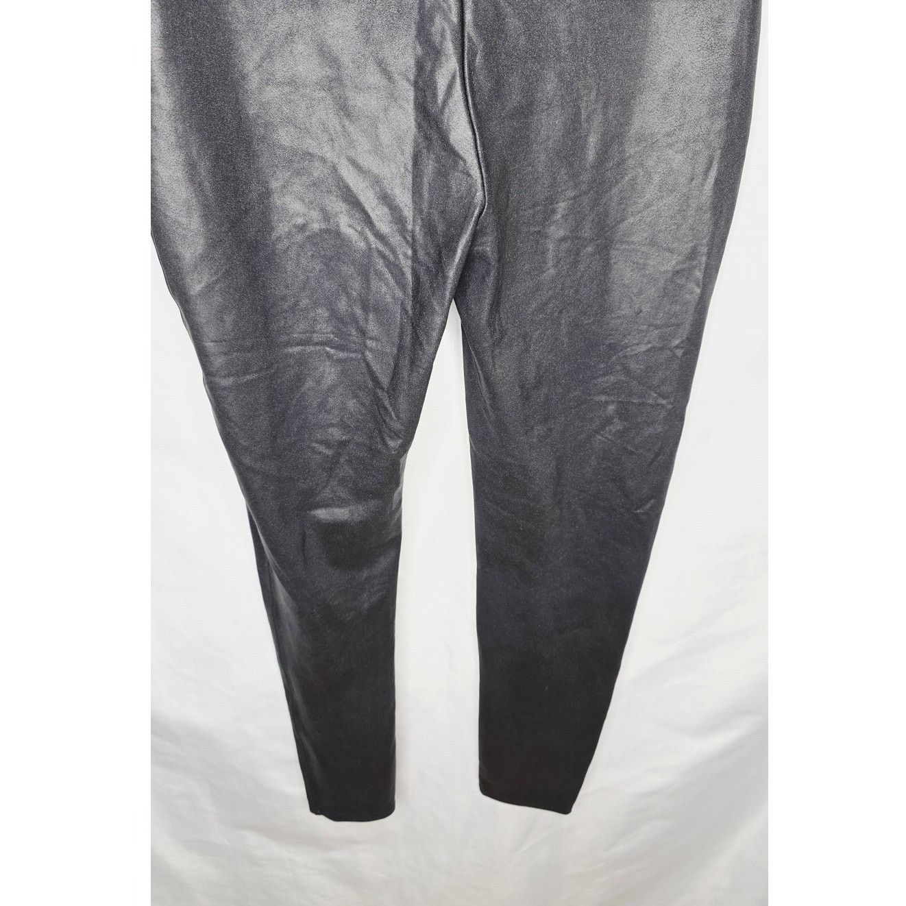 Spanx SPANX Black Faux Leather Ankle Leggings High Rise Size 32" / US 10 / IT 46 - 11 Thumbnail