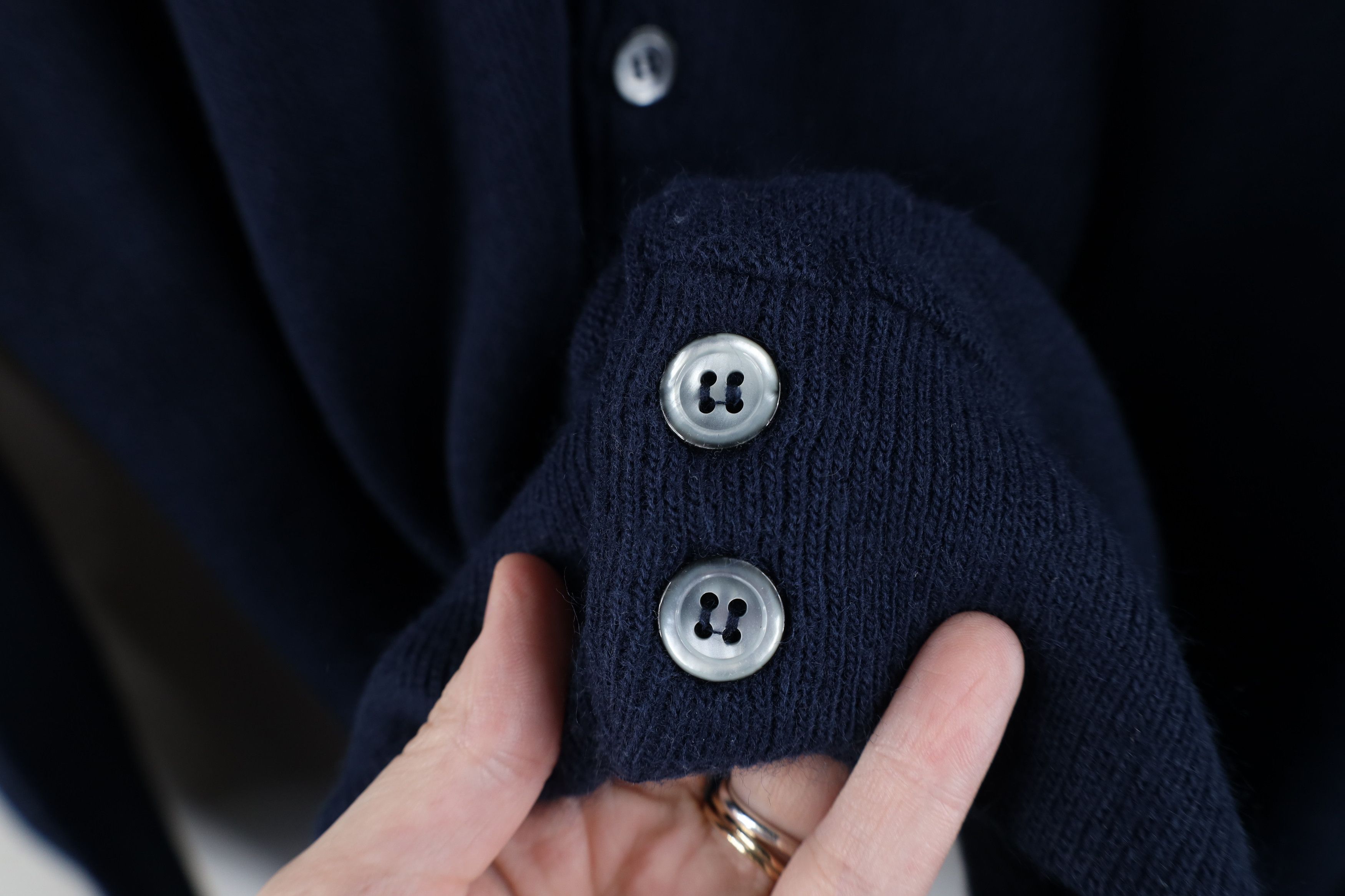 Izod × Vintage Vintage 90s Izod Spell Knit Cardigan Sweater Navy Blue USA Size US L / EU 52-54 / 3 - 7 Thumbnail