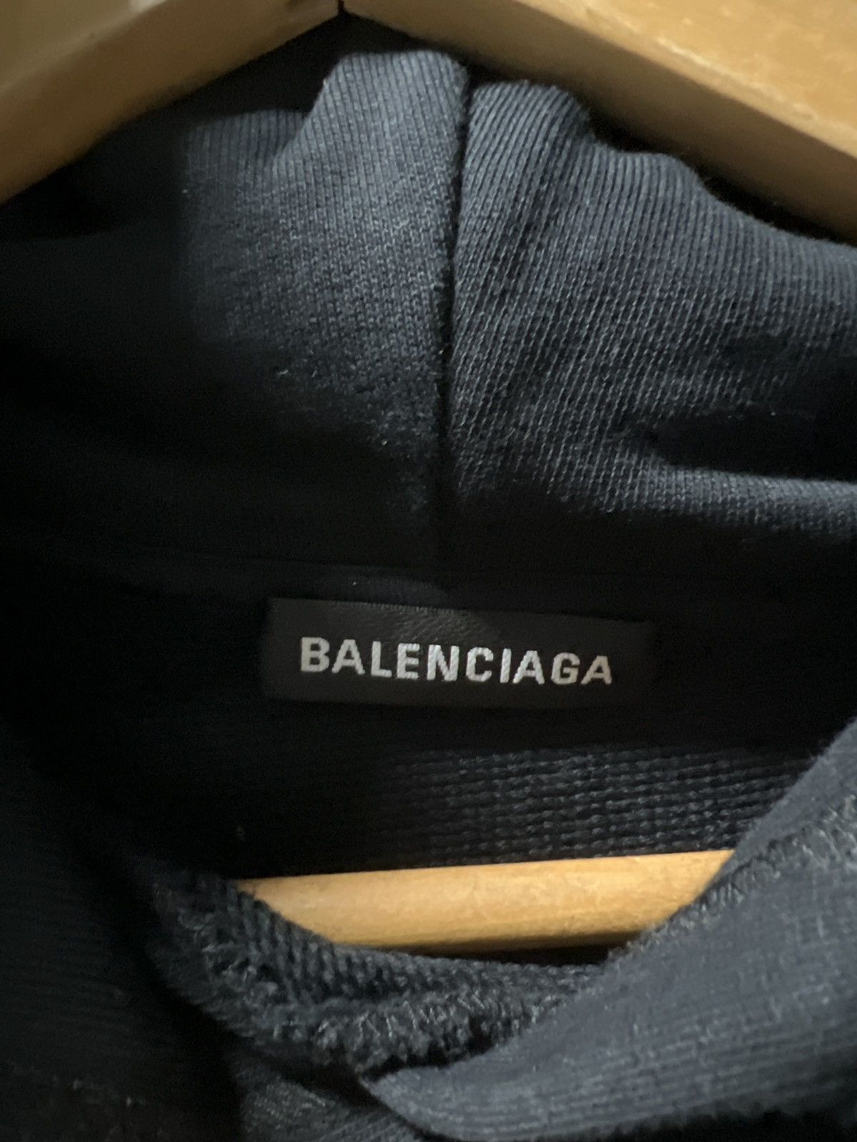 Balenciaga Balenciaga BB rainbow hoodie Size US XXS / EU 40 - 4 Thumbnail