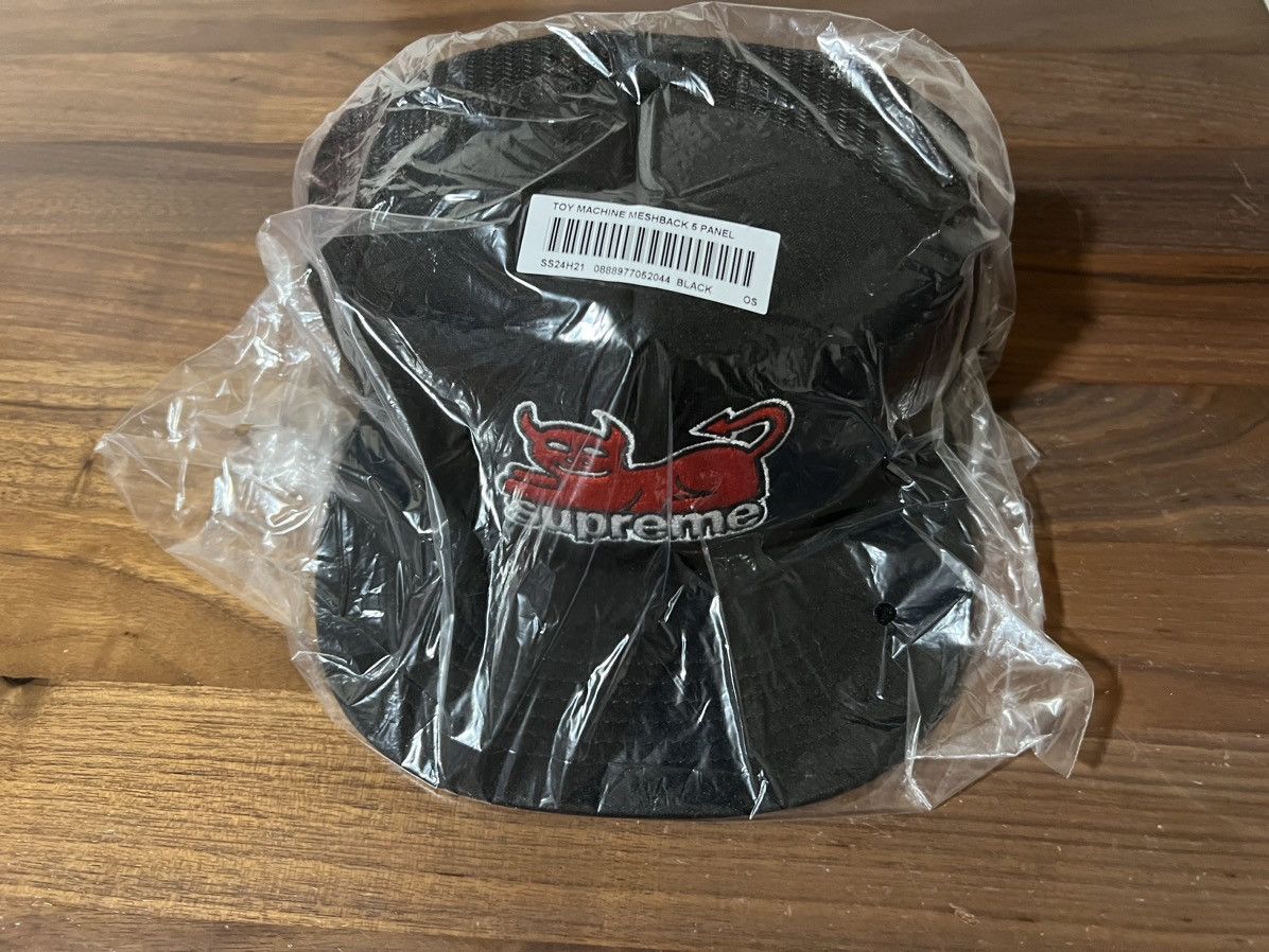 image of Supreme/toy Machine Mesh Back 5-Panel Black Snapback Ss24, Men's
