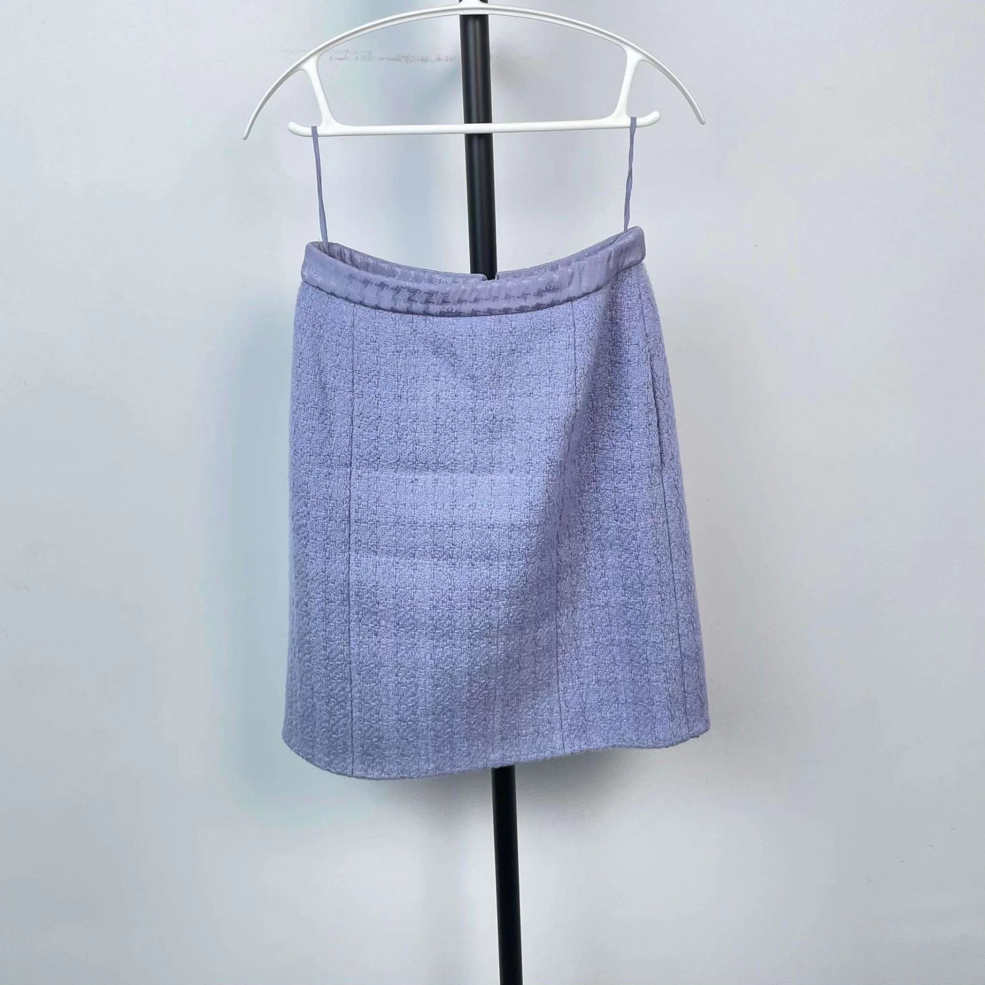 Chanel Chanel Manchester Purple double-pocket cinched Suit 34 Size XS / US 0-2 / IT 36-38 - 3 Thumbnail