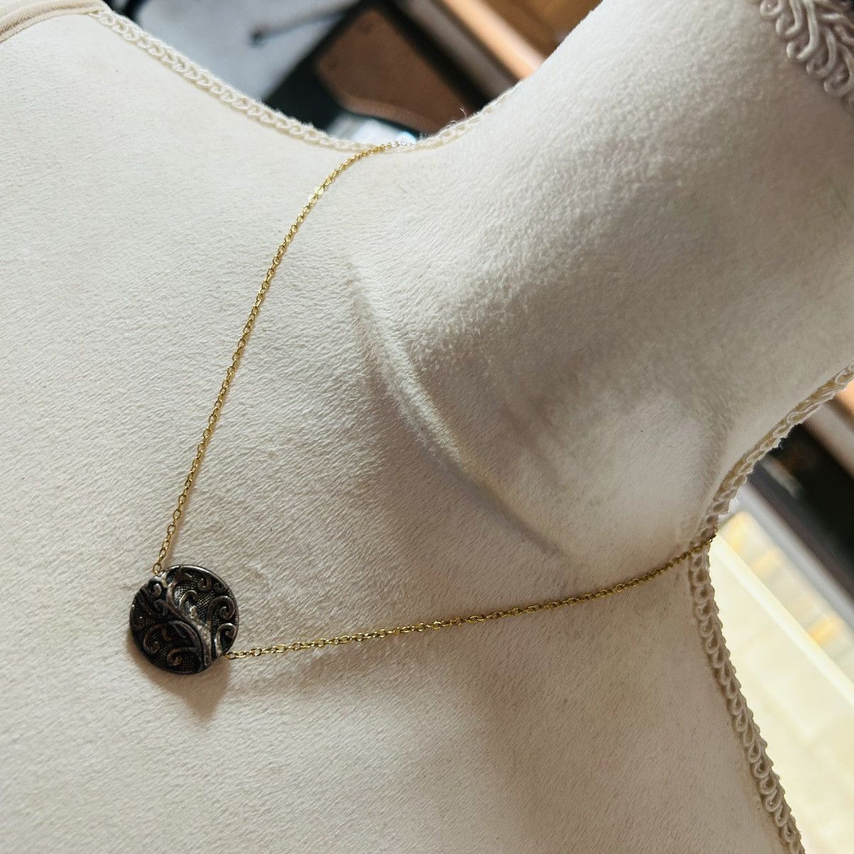 Handmade Handcrafted vintage filigree slider pendant necklace Size ONE SIZE - 1 Thumbnail