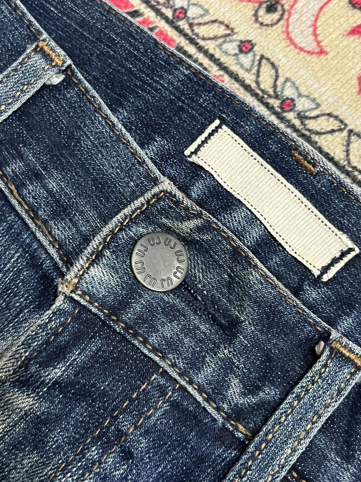 Uniqlo Vintage Uniqlo UJ Blue Faded Washed Distressed Jeans Size US 29 - 5 Thumbnail