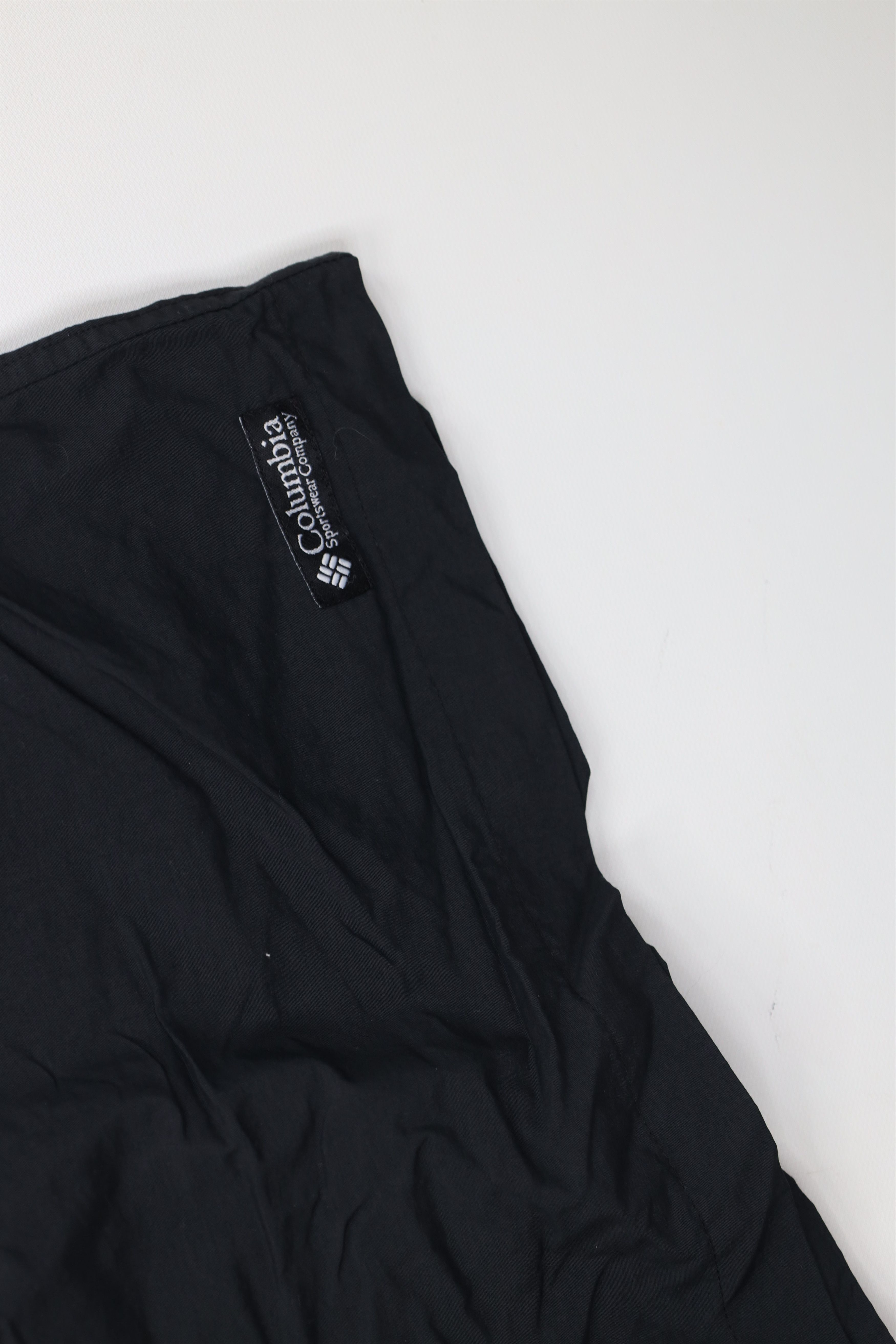 Columbia Vintage Y2K Columbia Belted Trekking Above Knee Shorts Black Size US 34 / EU 50 - 5 Thumbnail