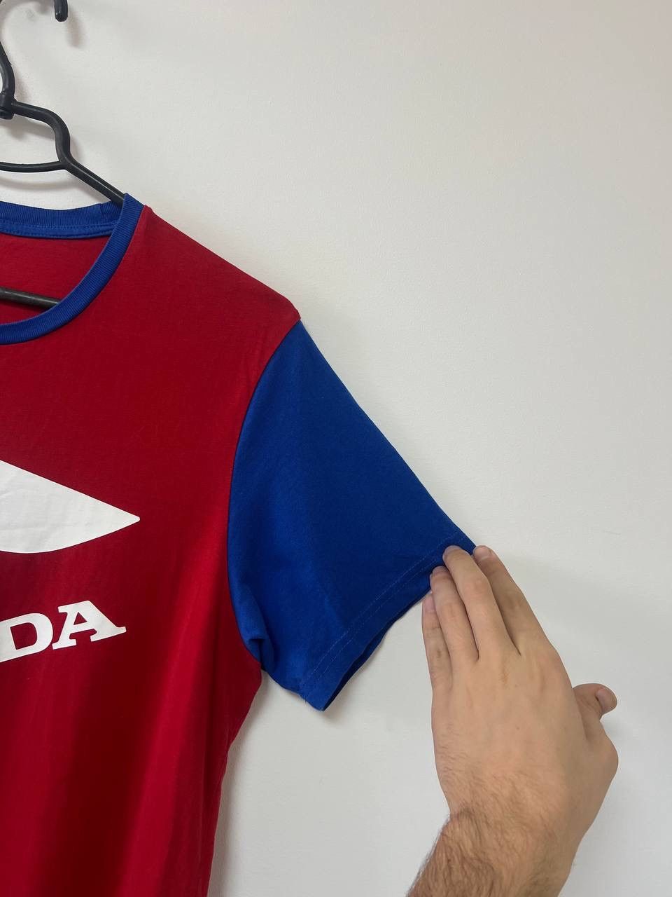 Honda Vintage Honda Racing T shirt Motorcycle Jersey Big logo M Size US M / EU 48-50 / 2 - 8 Thumbnail