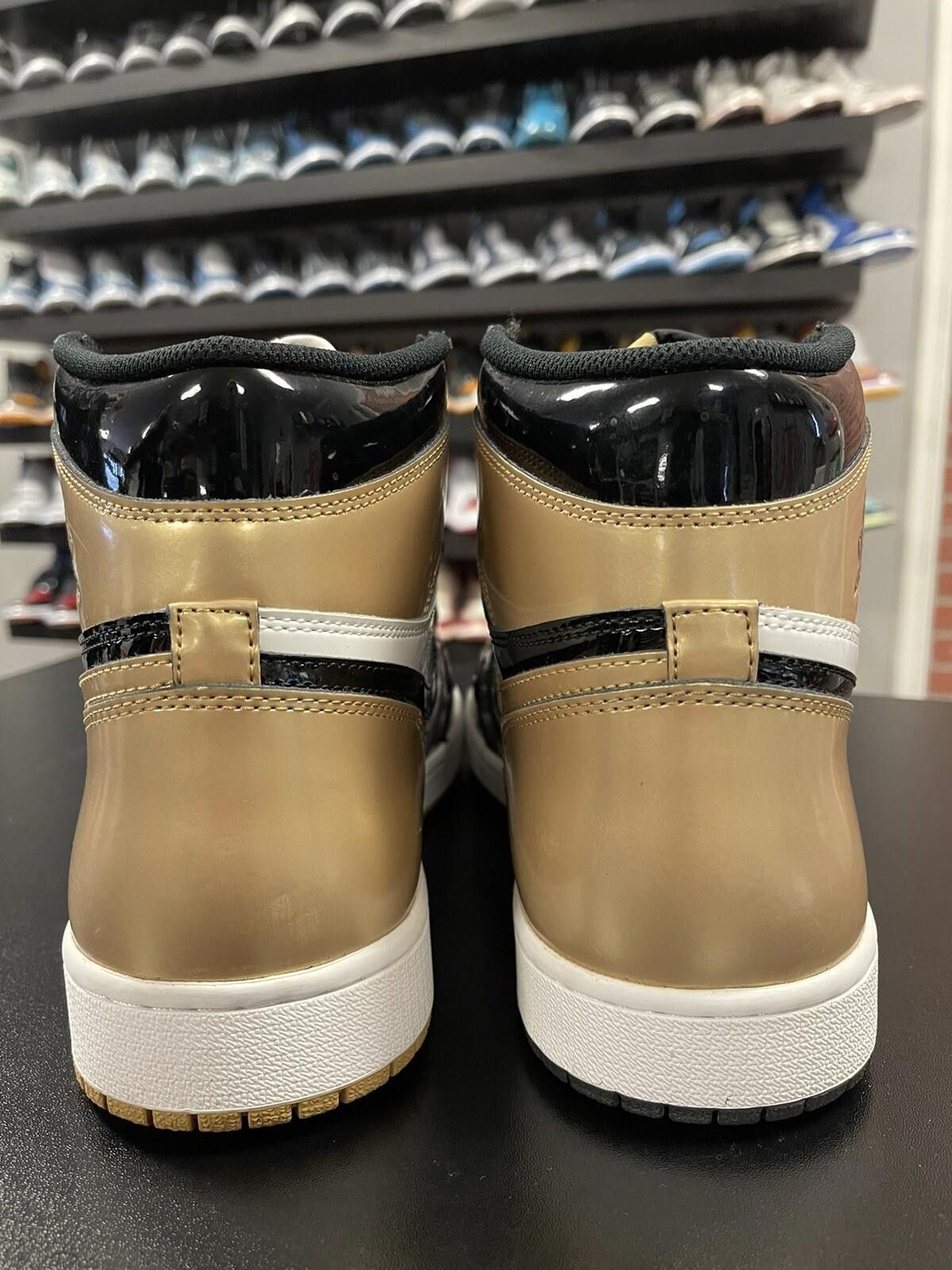 Jordan Brand Size 12 - Air Jordan 1 Retro High OG NRG Gold Top 3 “2017” Size US 12 / EU 45 - 4 Thumbnail