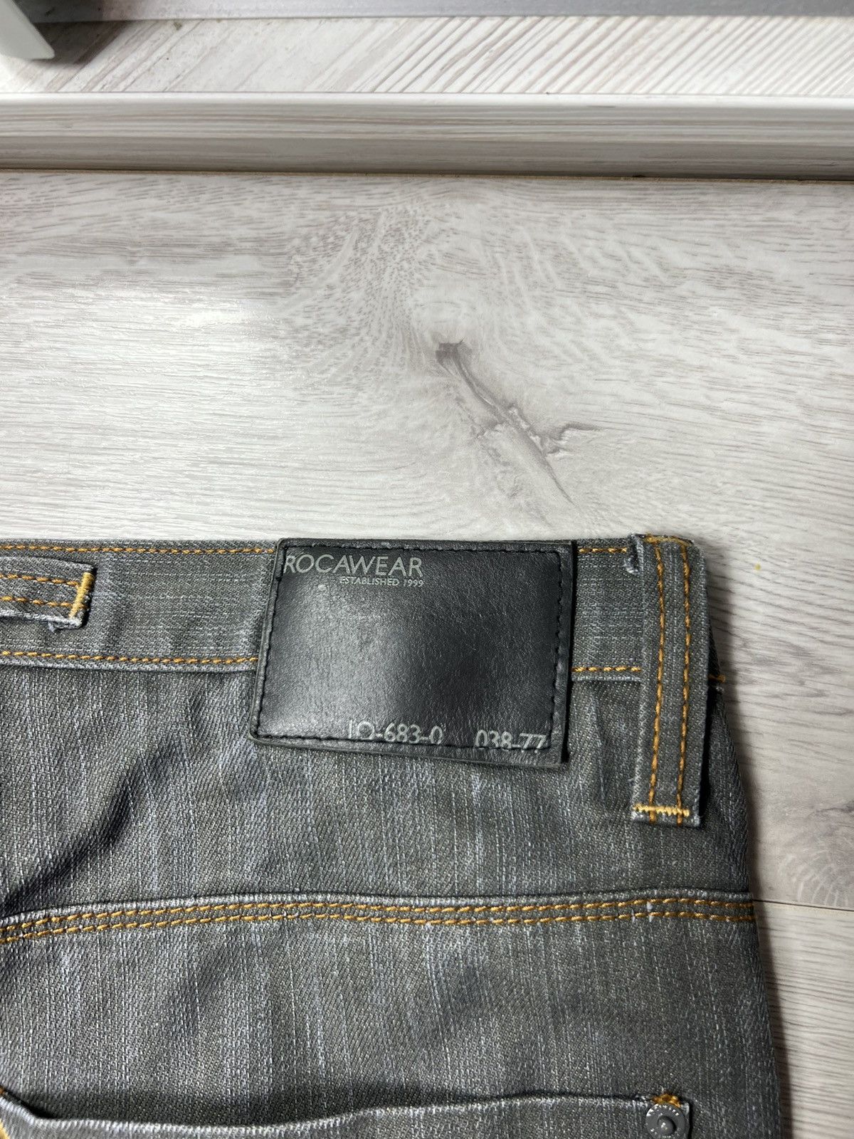 Rocawear × Vintage Vintage Rocawear Embroidered Pocket Logo Jeans Denim Pants Size US 32 / EU 48 - 7 Thumbnail