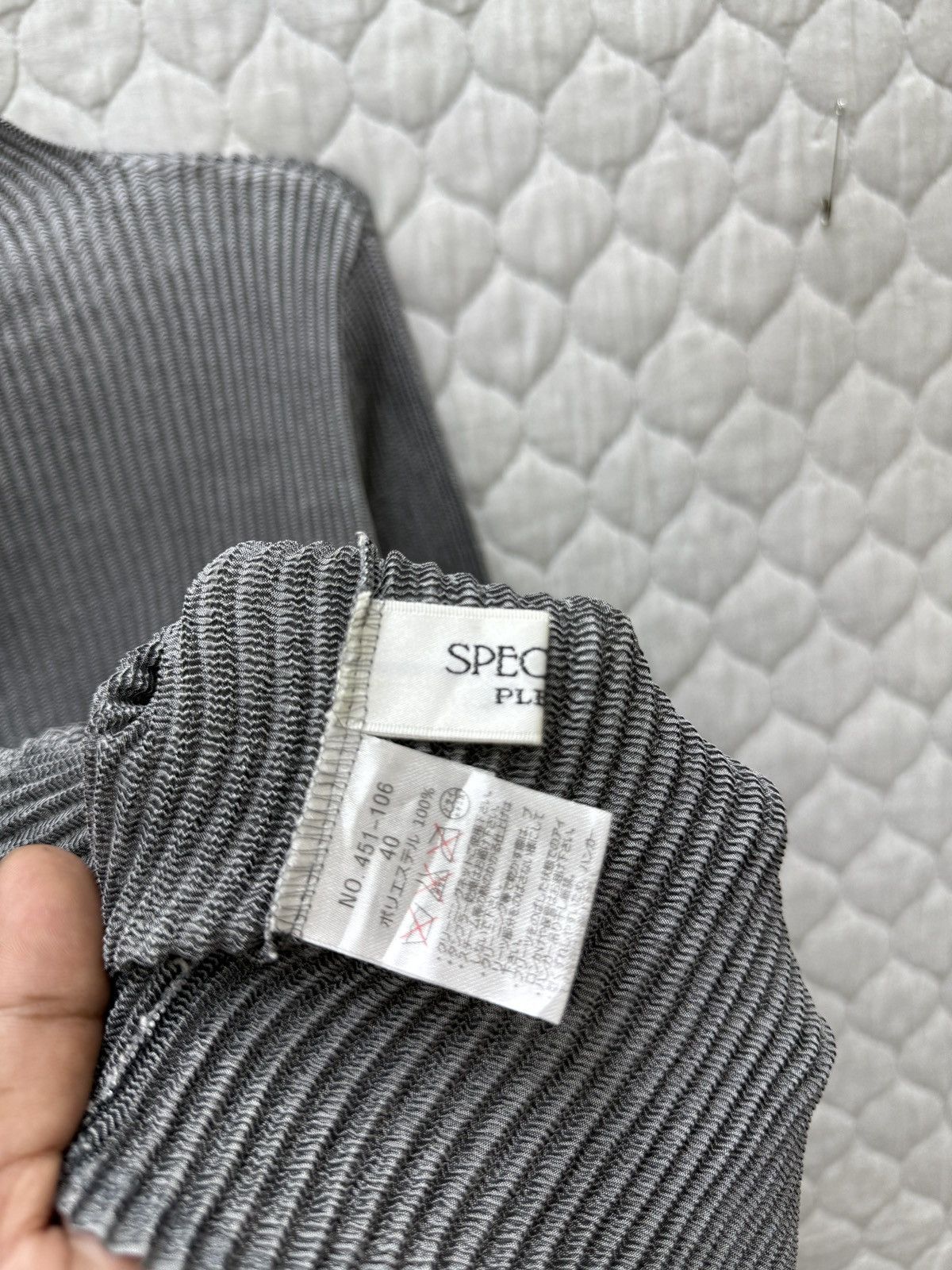 Issey Miyake 🔥🔥🔥ARCHIVE SPECCHIO PLEATS Size M / US 6-8 / IT 42-44 - 4 Thumbnail