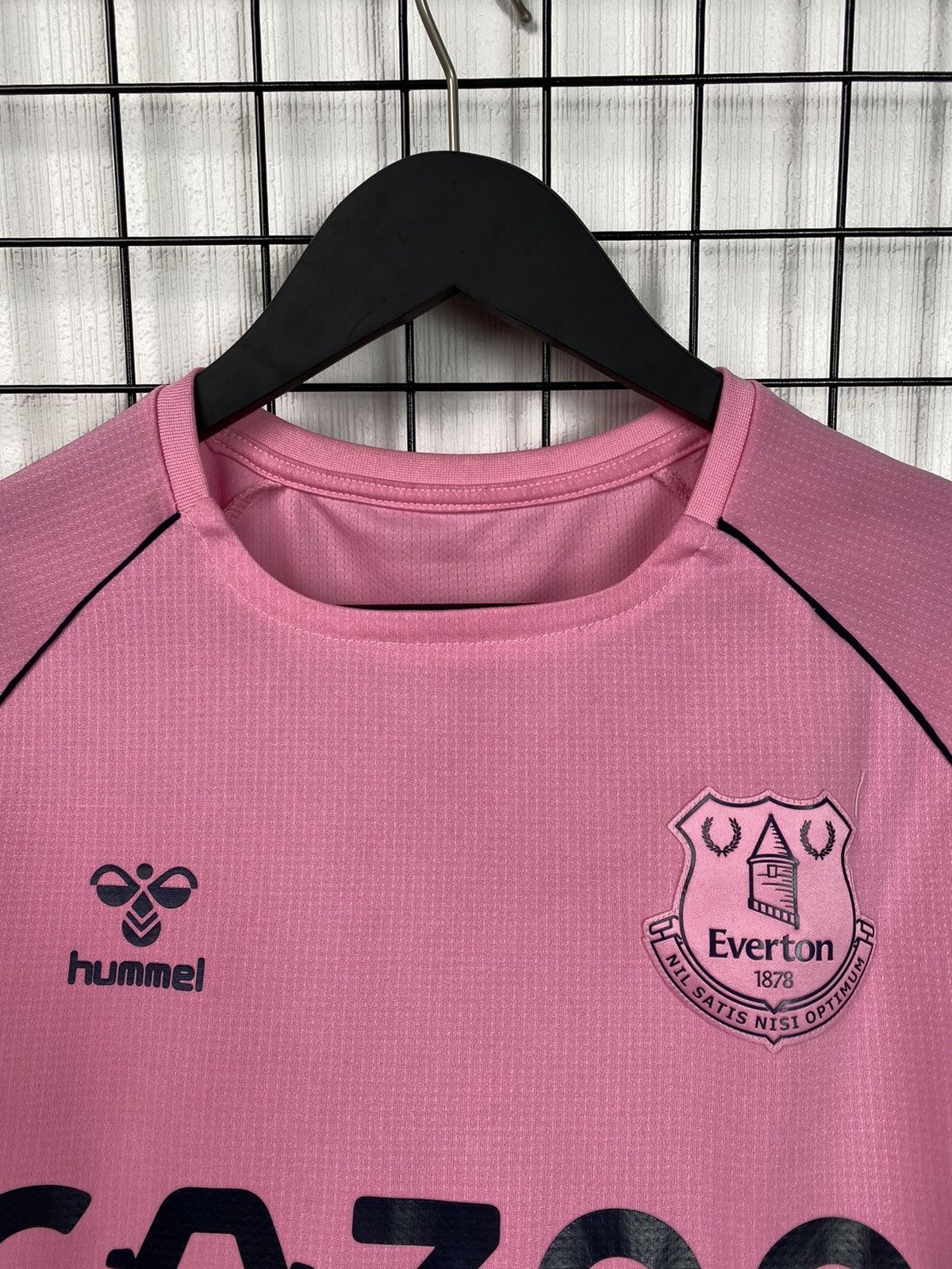 Other Everton soccer jersey 2020 2021 M pink Blokecore football Size US M / EU 48-50 / 2 - 11 Thumbnail