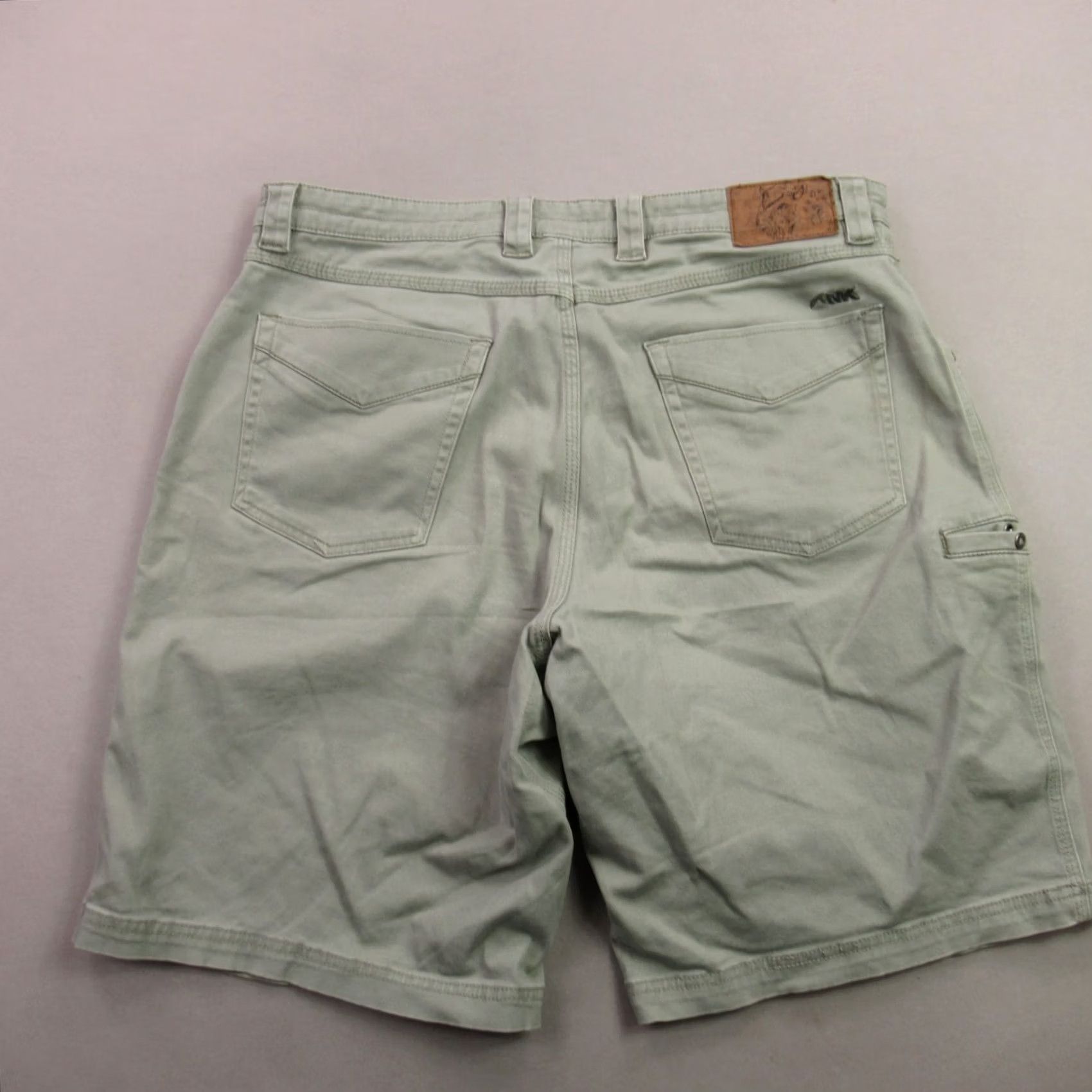 Mountain Hardwear Mountain Hardwear Shorts Mens 36 Outdoors Workwear Casual Gray Relaxed Fit Size US 36 / EU 52 - 6 Thumbnail