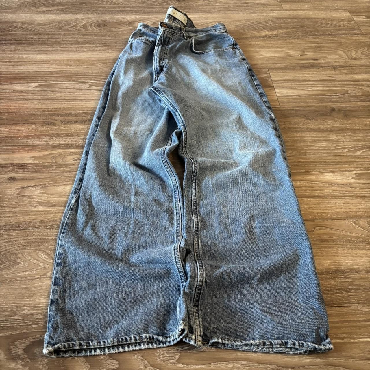 Vintage Crazy Vintage Y2K/2000s Medium Wash Bootcut Streetwear Denim Jeans! 32x30 Size US 32 / EU 48 - 3 Thumbnail