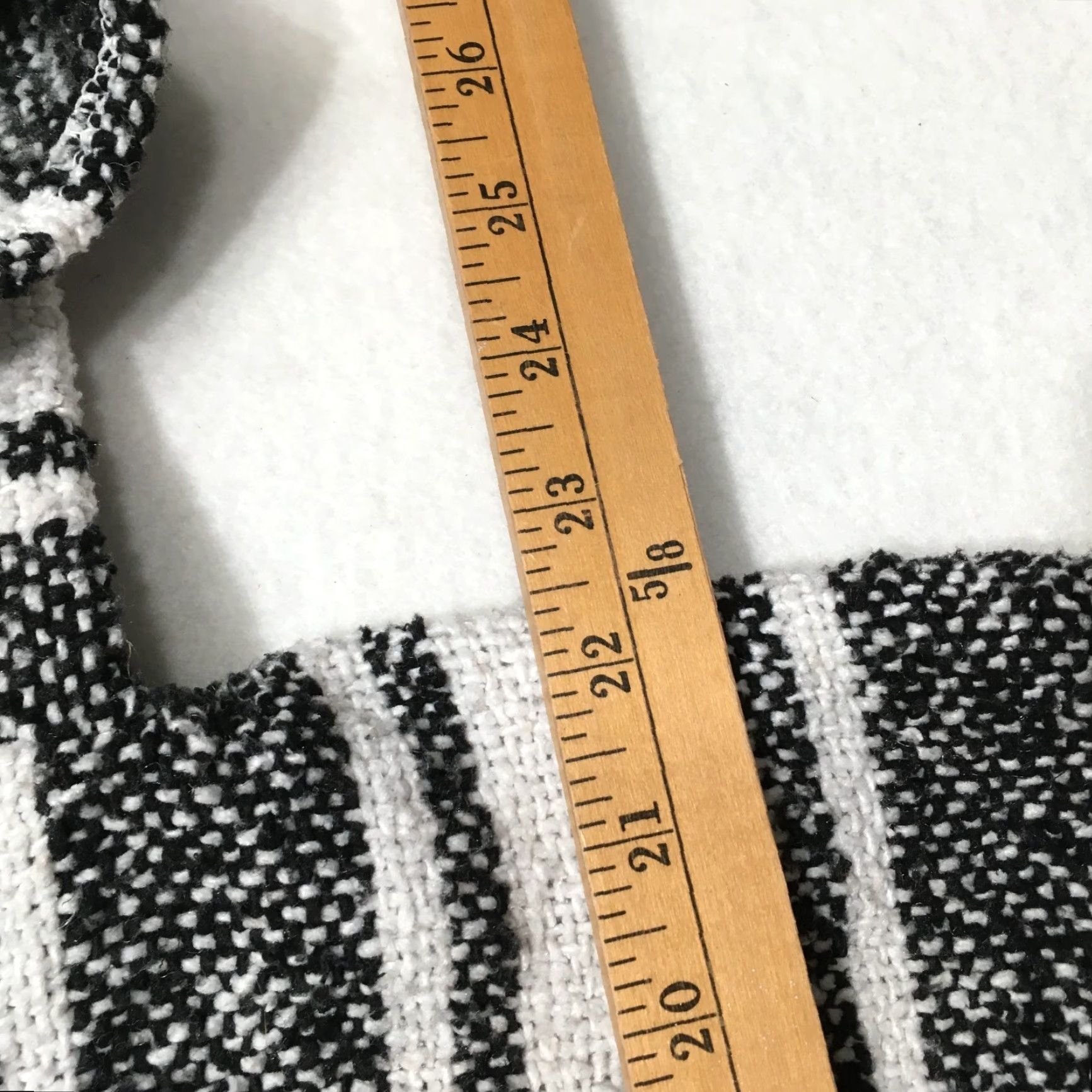 Vintage VINTAGE Hoodie Pullover Mens M Black White Drug Rug Hippie Baja Poncho Hooded Geometric 80s Mens Size US M / EU 48-50 / 2 - 4 Thumbnail