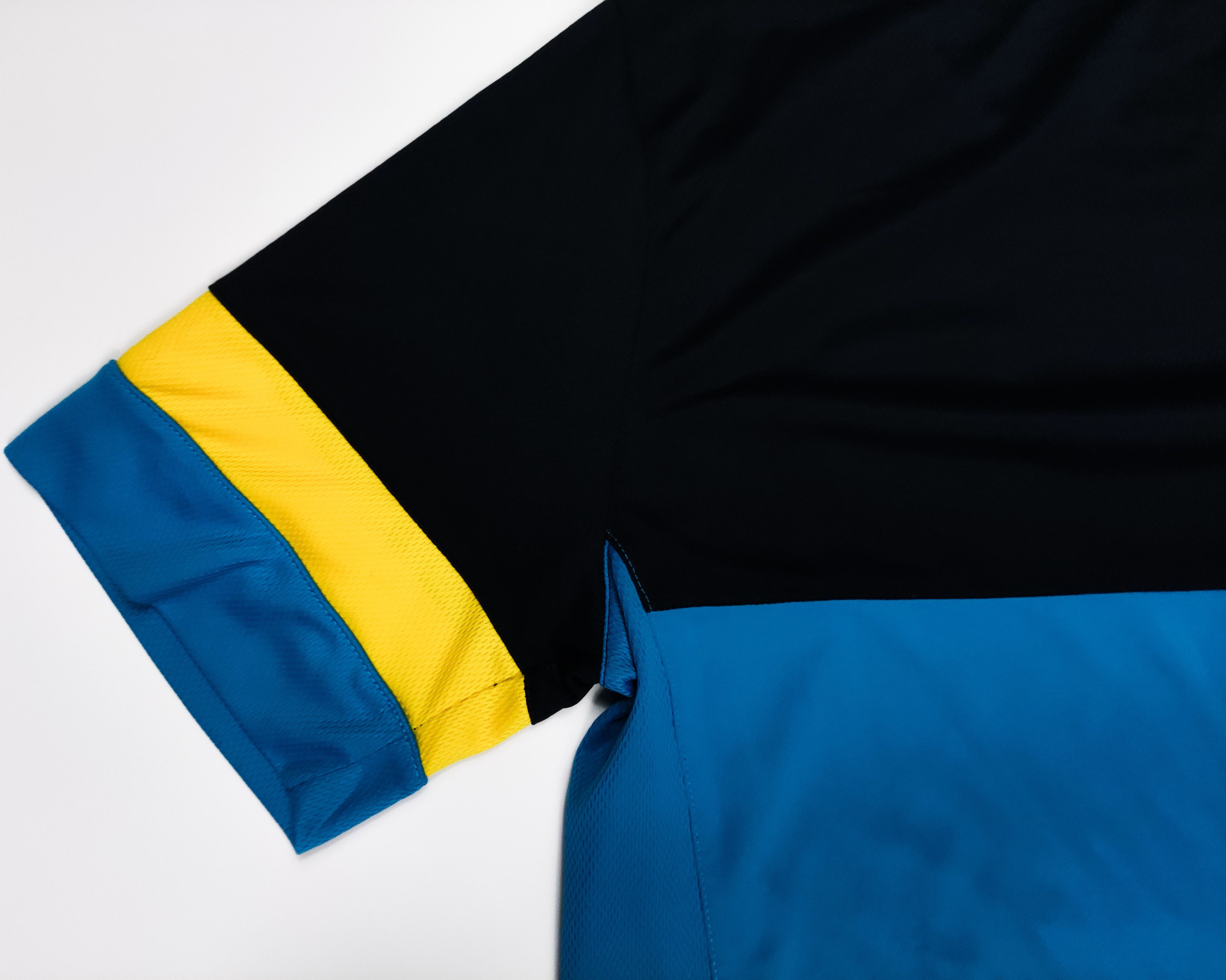 Nike FC Barcelona 2012 2013 Nike Training Shirt Kit Jersey Qatar Size US S / EU 44-46 / 1 - 9 Thumbnail