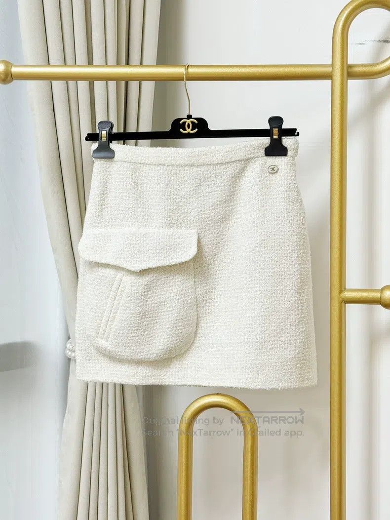 Chanel Chanel 19S beach series woven one-pocket beige skirt Size 24" / US 00 / IT 34 - 1 Thumbnail