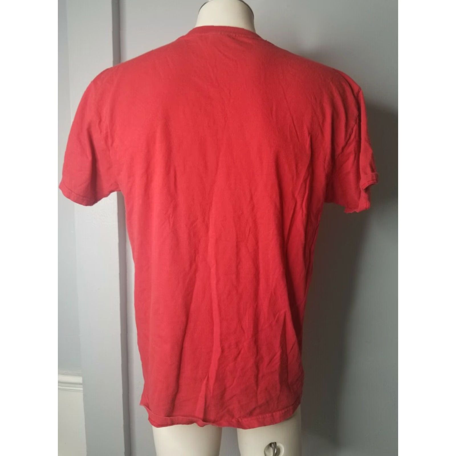 Fruit Of The Loom Vintage DARE “To Resist Drugs & Violence” T-Shirt Mens L Red Shirt Size US L / EU 52-54 / 3 - 6 Thumbnail