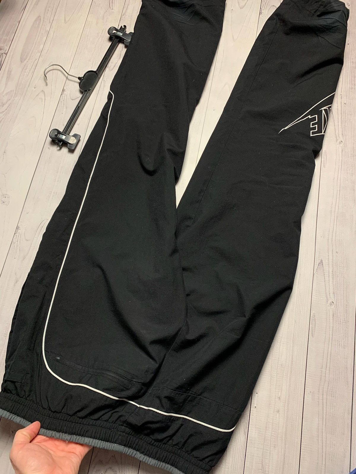 Nike × Vintage Vintage Nike drill pants Y2K logo joggers size S Size US 30 / EU 46 - 9 Thumbnail