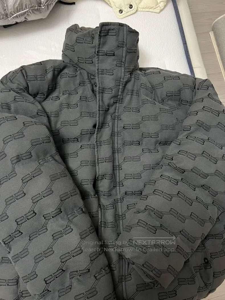 Balenciaga Balenciaga Black Full Print Puffer Jacket Size US S / EU 44-46 / 1 - 2 Thumbnail