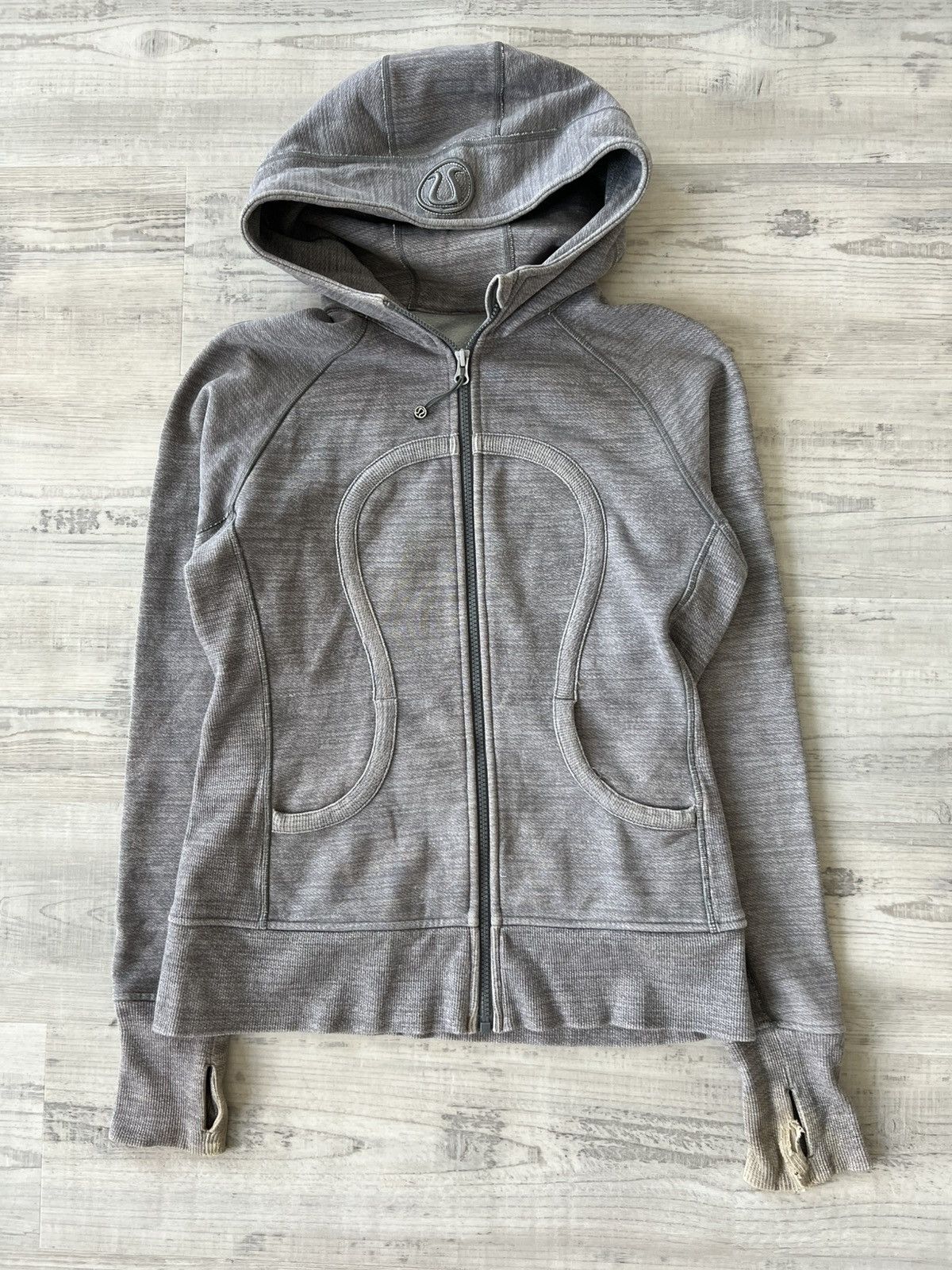 Lululemon Rare LuluLemon Gray Zip Up Jacket Sweatshirt Hoodie Size M / US 6-8 / IT 42-44 - 1 Thumbnail