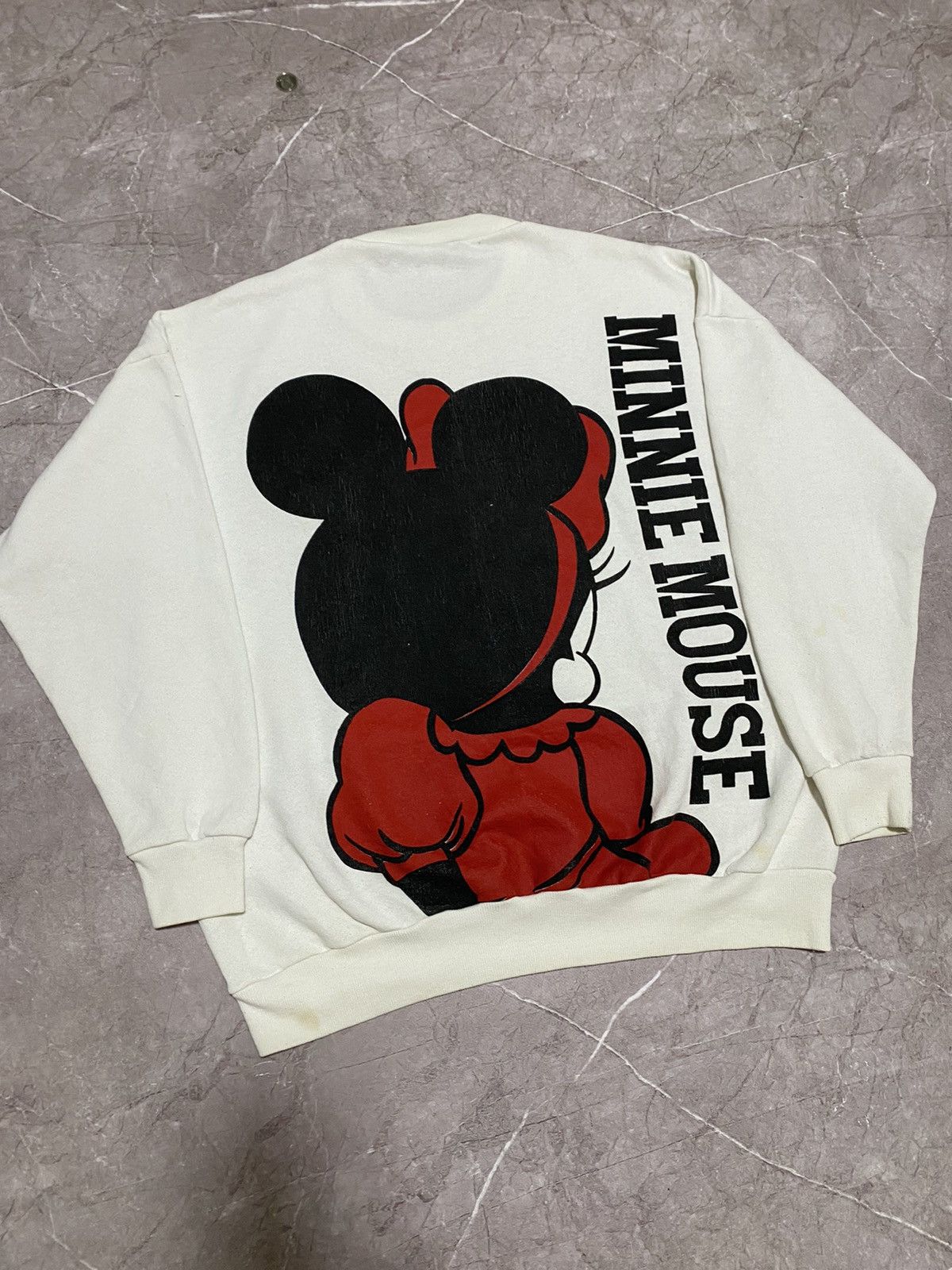 Disney Vintage 80s Disney Minnie Mouse Big Logo Sweatshirt USA Size US XL / EU 56 / 4 - 4 Thumbnail