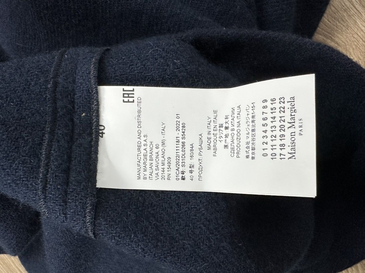 Maison Margiela Maison Margiela Knit Poncho Cape Check Design Wool OS Rare Size S / US 4 / IT 40 - 11 Thumbnail