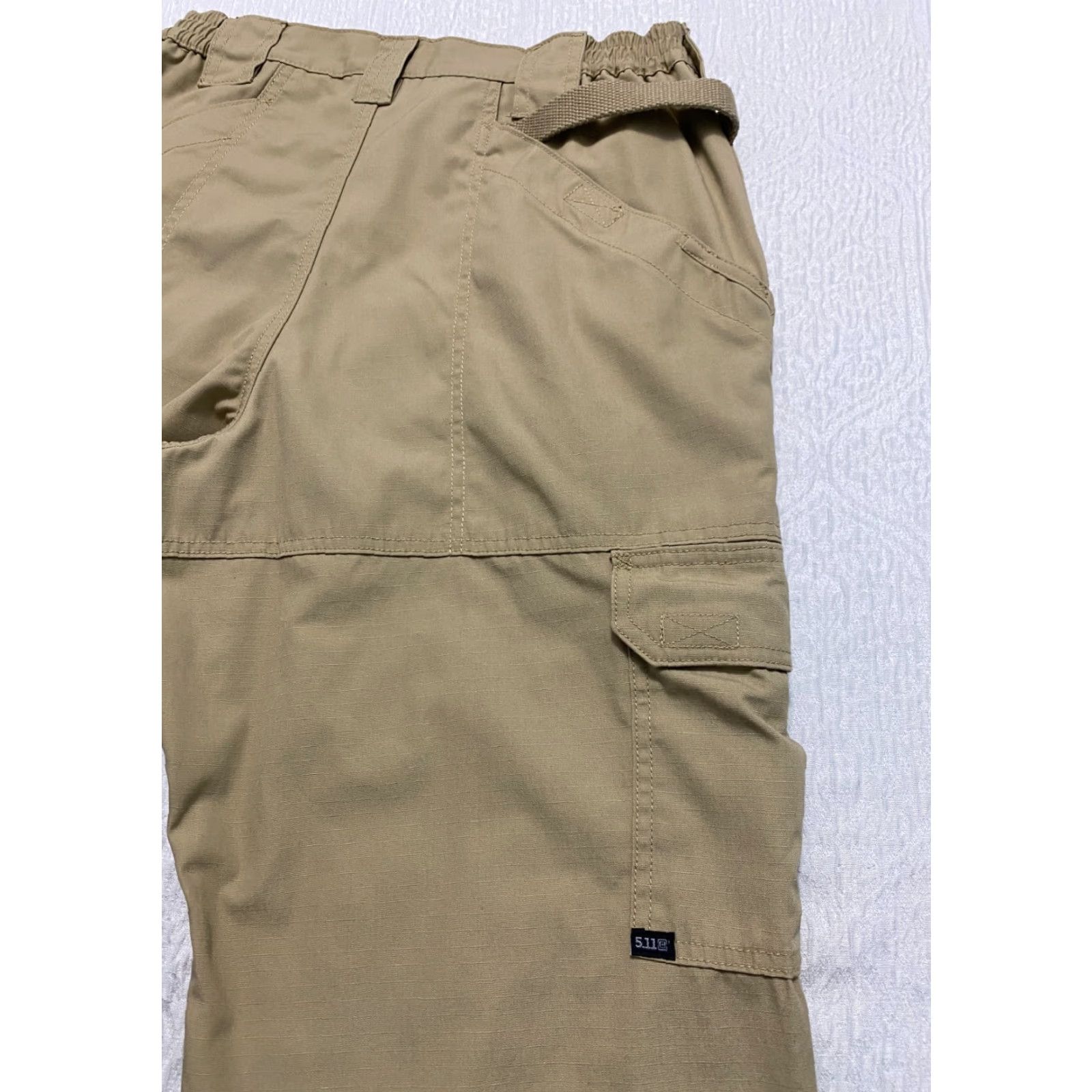 Vintage 5.11 Tactical Cargo Pants Mens Size 32×36 Beige Cargo Pocket Workwear Casual Pants Size US 32 / EU 48 - 4 Thumbnail