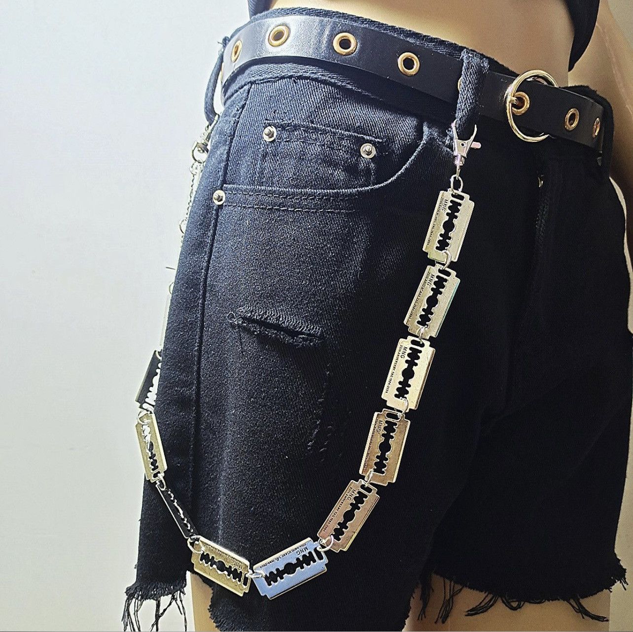 Japanese Brand × Vintage Y2K Razor Blade Hip Hop Jeans Chain Size ONE SIZE - 1 Thumbnail