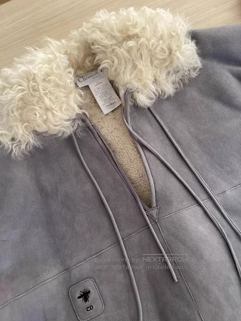 Dior Dior Gray fur all-in-one little bee shawl Size XS / US 0-2 / IT 36-38 - 3 Thumbnail