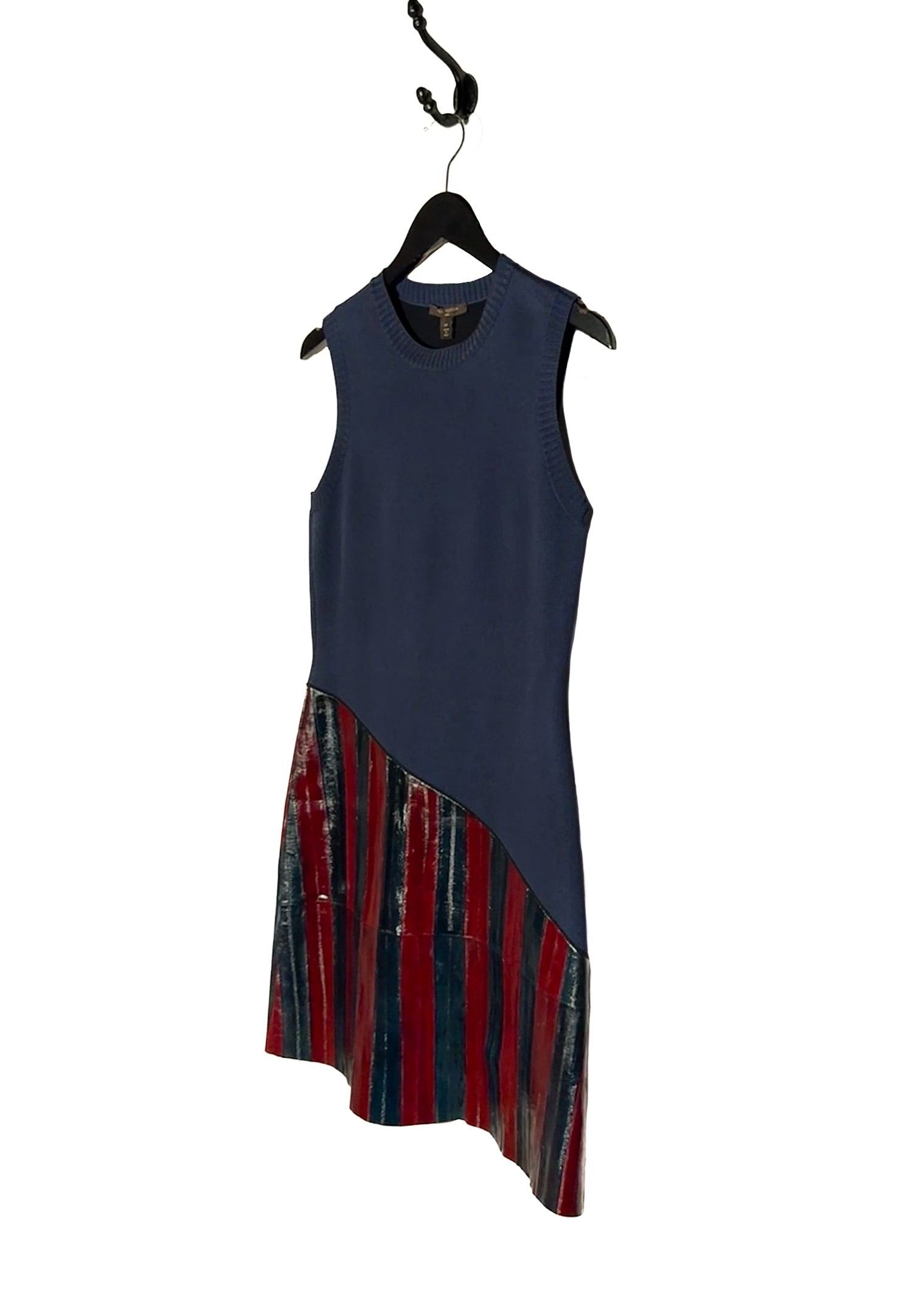 Louis Vuitton Louis Vuitton 2015 Eel Trims Navy Jersey Dress Size M / US 6-8 / IT 42-44 - 2 Thumbnail