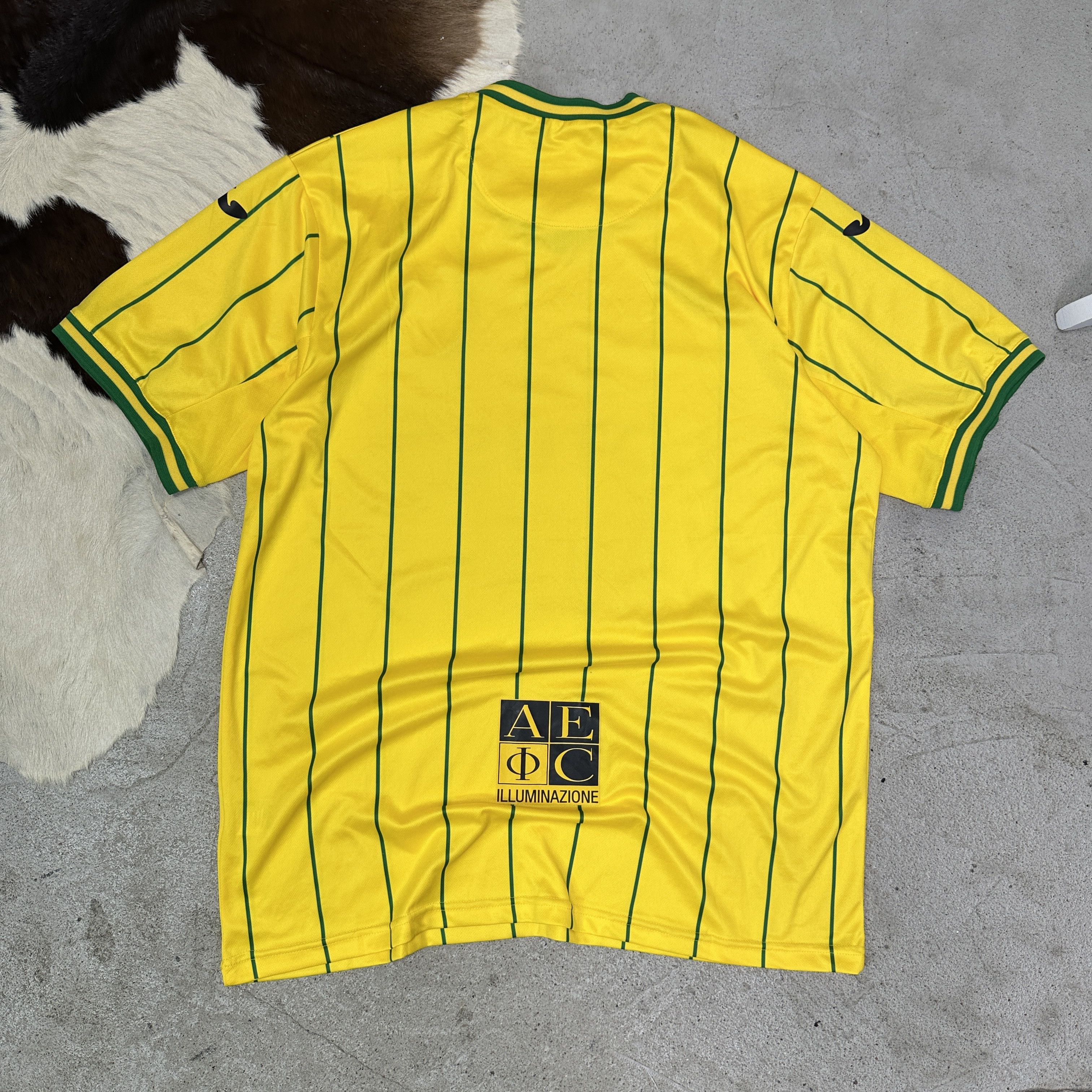 Vintage Vintage Sporty Joma Norwich City 22/23 Jersey Y2K Size US XXL / EU 58 / 5 - 5 Thumbnail